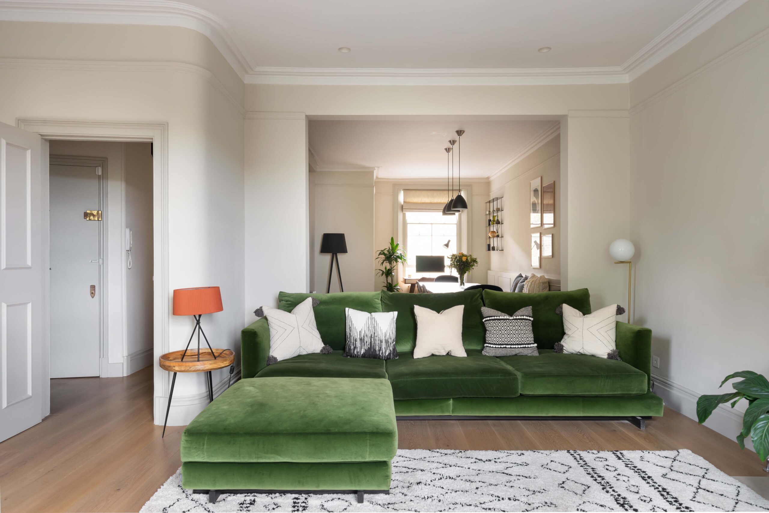 For Sale: Linden Gardens Notting Hill W11 De Rosee Sa modern interior design with green velvet sofas