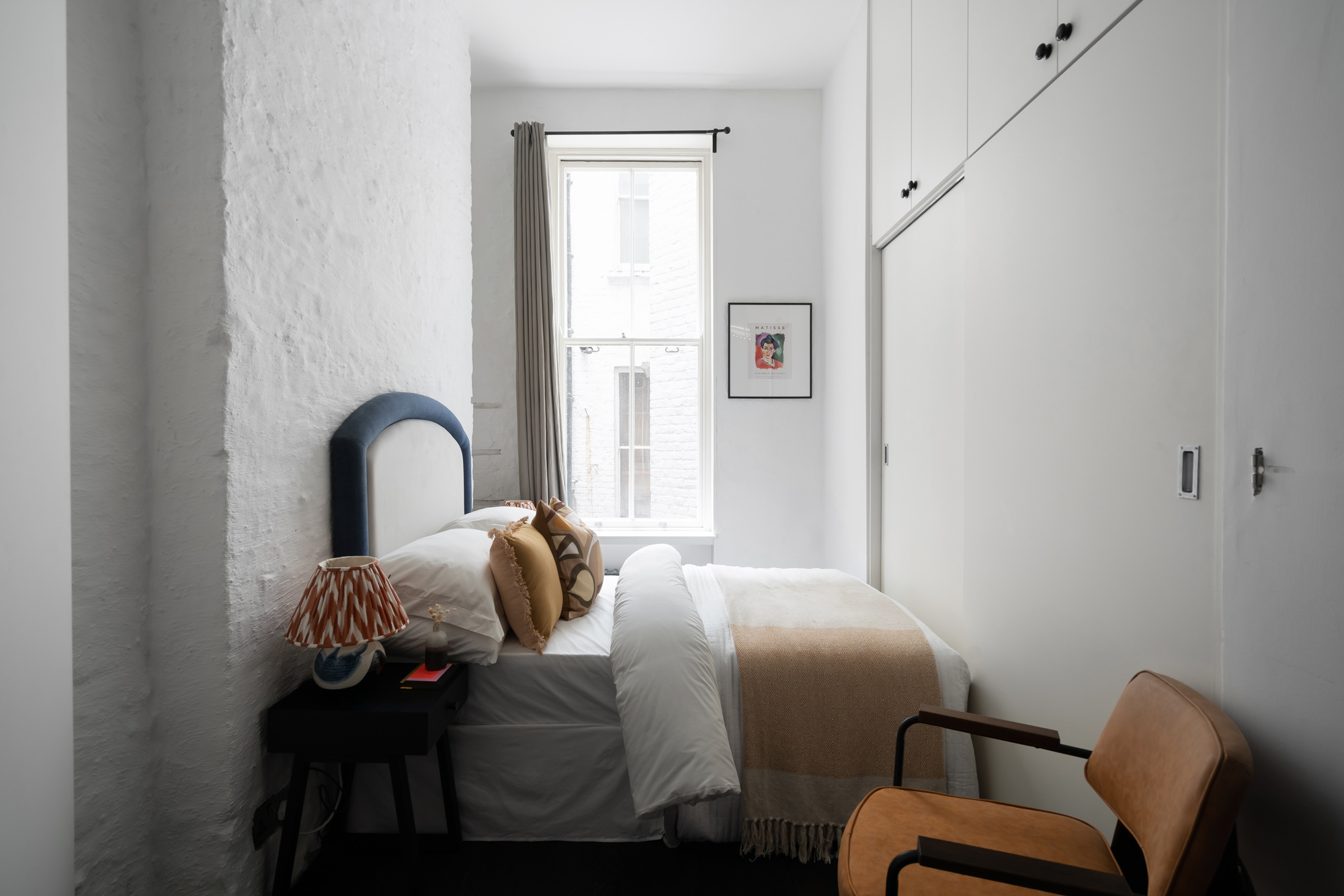 bedroom in Powis Square, Notting Hill