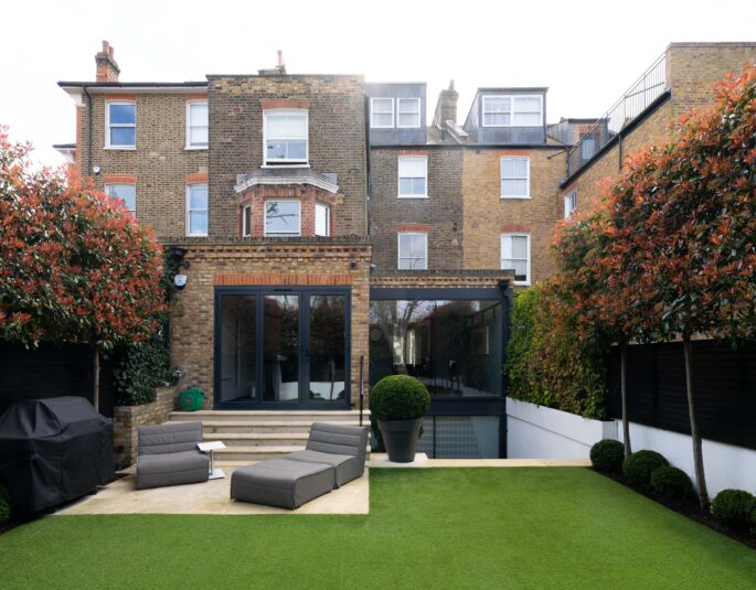 St Quintin Avenue W10 private garden