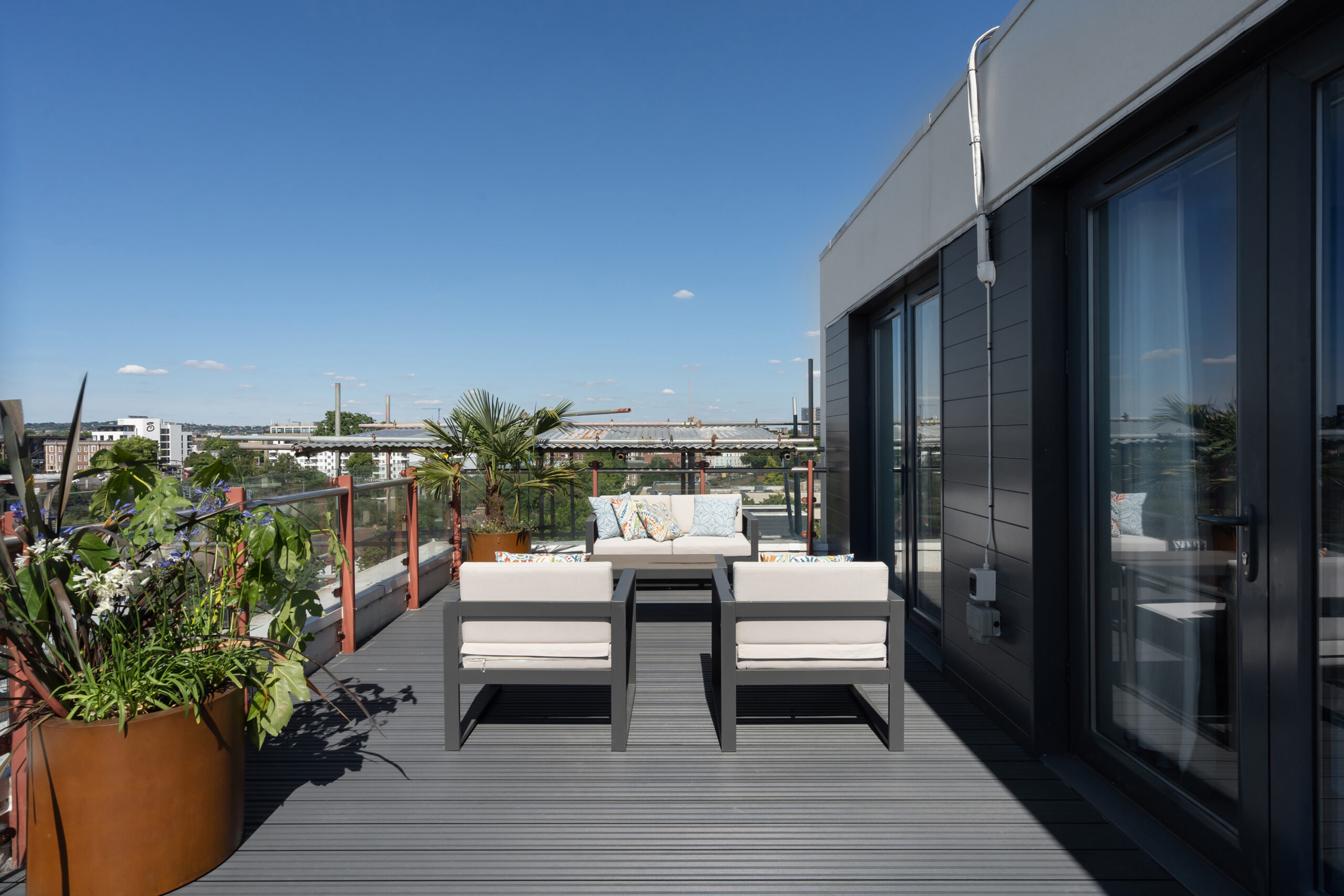 Domus-Nova-London-Property-For-Sale-The-Ink-Building-Balcony (4)