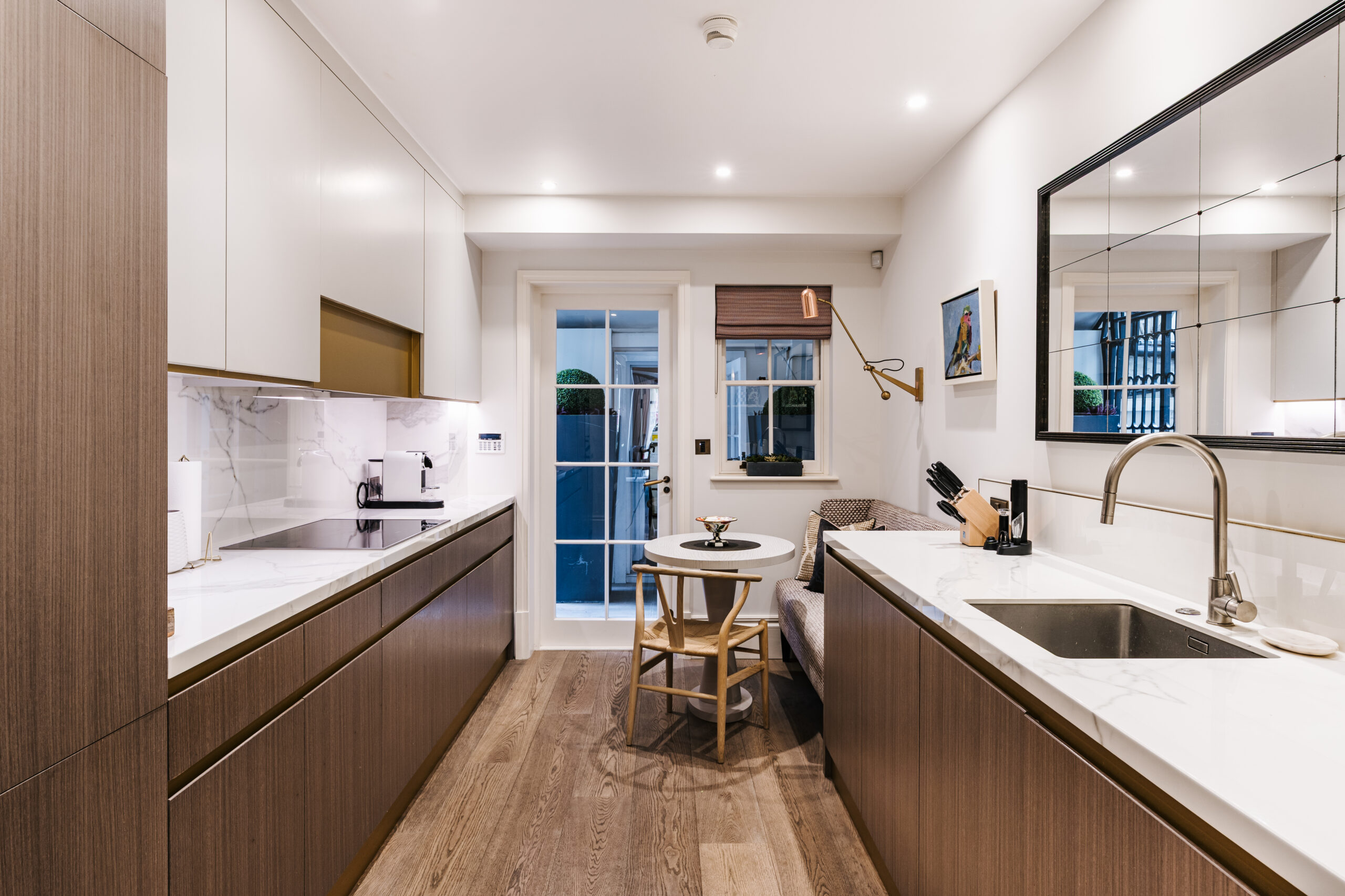 Domus-Nova-Luxury-London-Rental Eaton-Square-HR (44)