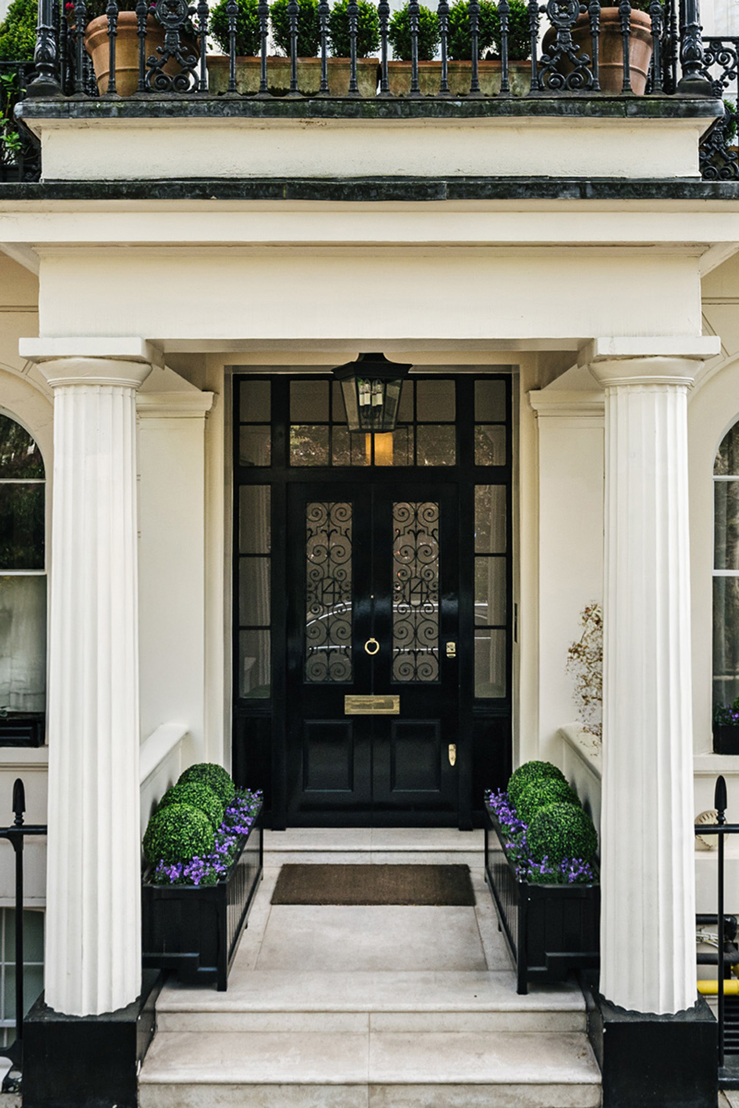 Domus-Nova-Luxury-London-Rental Eaton-Square-LR (52)2