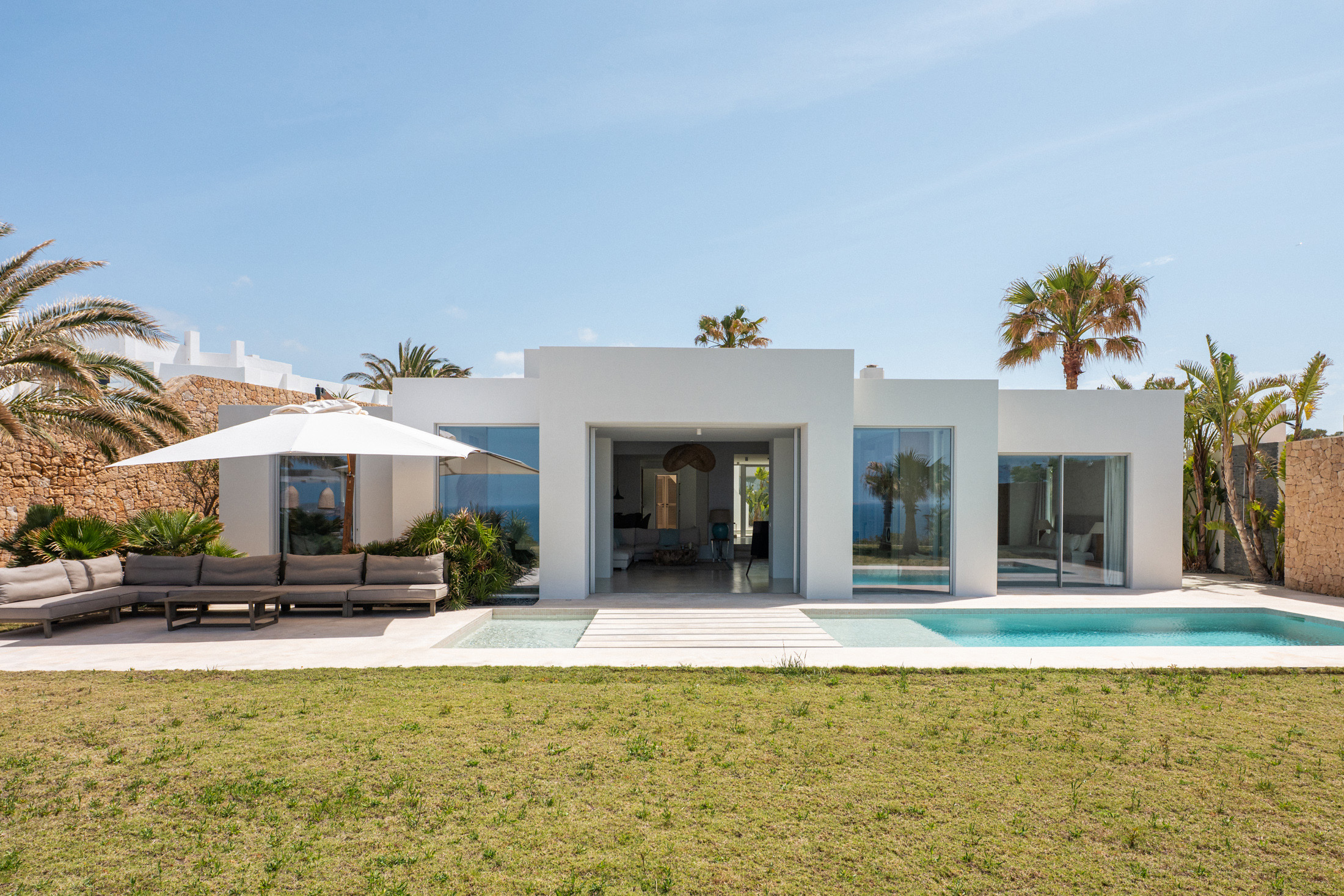 Domus-Nova-Luxury-Villa-For-Sale-South-West-Ibiza-CalodenReal-LR (1)