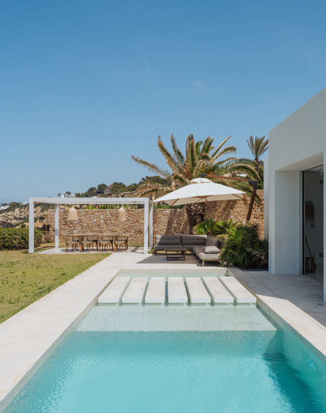 Domus-Nova-Luxury-Villa-For-Sale-South-West-Ibiza-CalodenReal-LR (2)