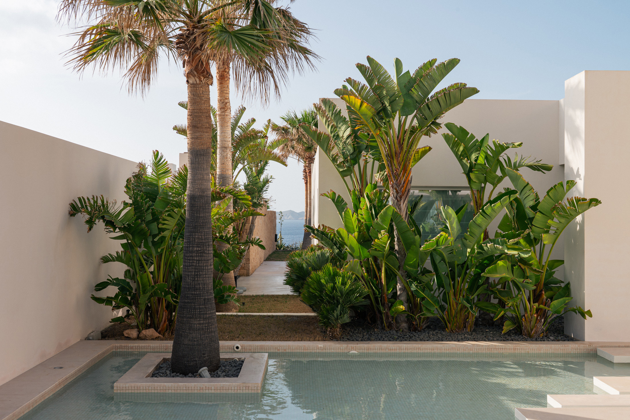 Domus-Nova-Luxury-Villa-For-Sale-South-West-Ibiza-CalodenReal-LR (60)