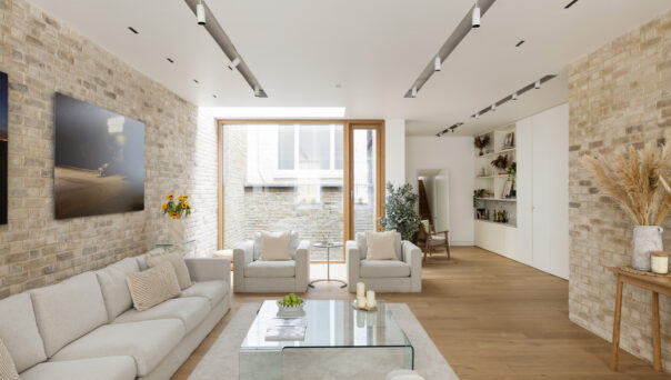 Domus-Nova-Marylebone-House-For-Rent-Bingham-Place-1_Lo