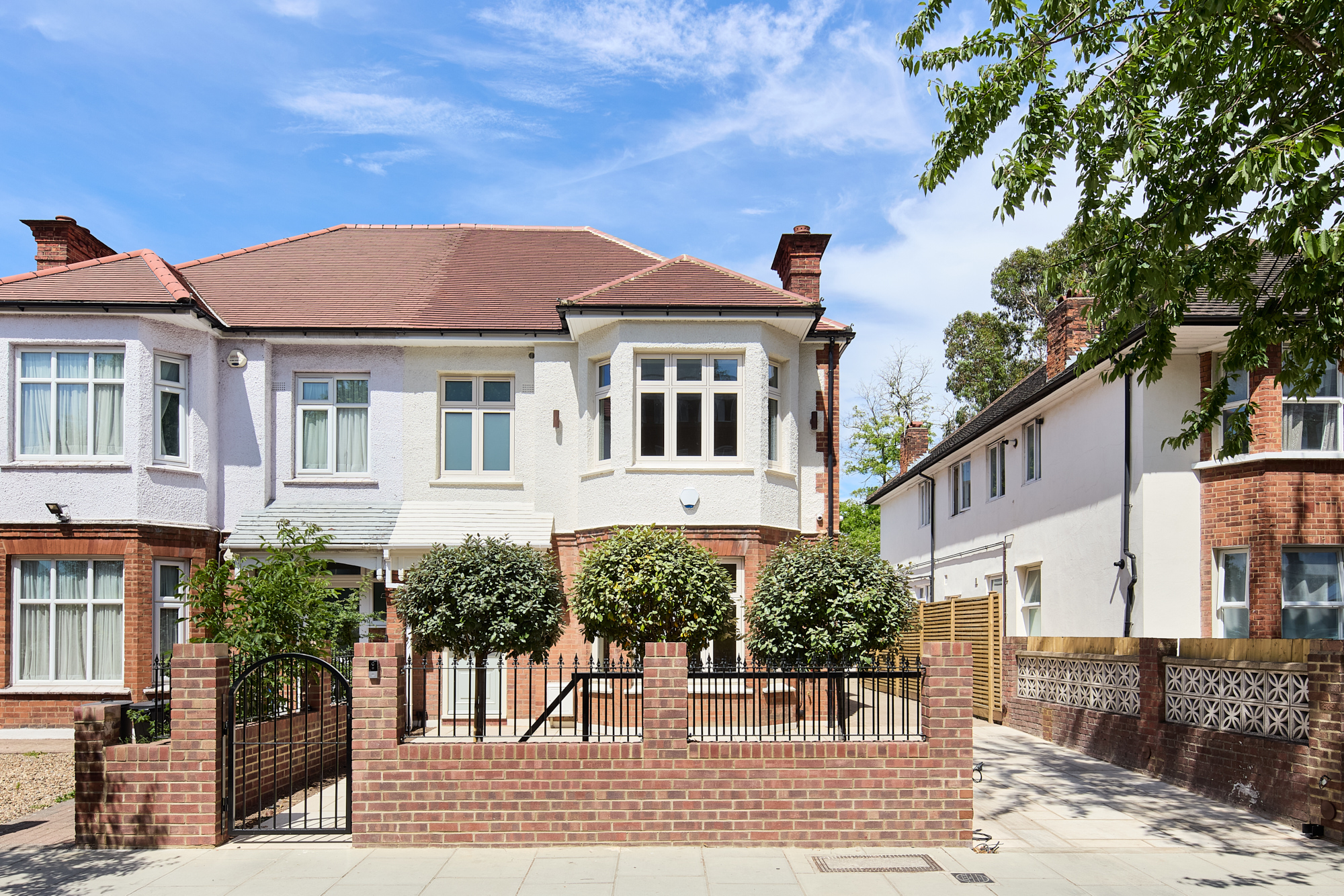 Domus-Nova-North-Kensington-House-For-Sale-St-Quintin-Avenue (2)
