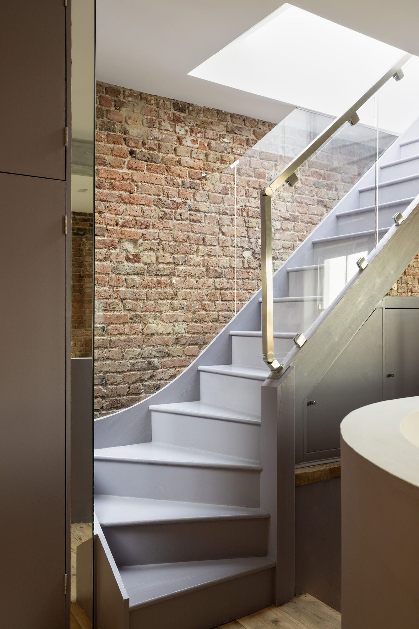 Domus-Nova-Notting-Hill-Apartment-For-Rent-Arundel-Gardens-15_Lo