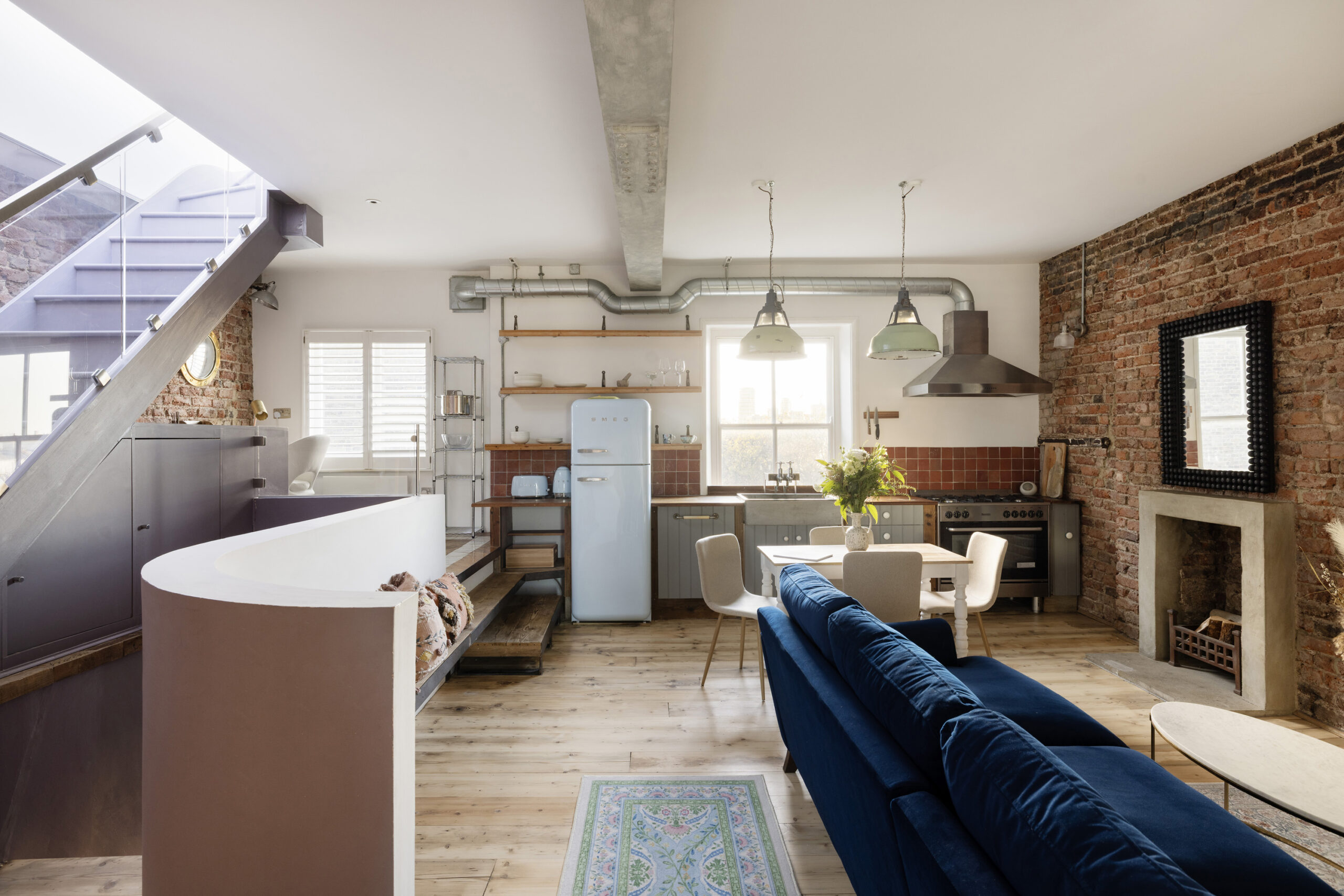 Domus-Nova-Notting-Hill-Apartment-For-Rent-Arundel-Gardens-7_Lo