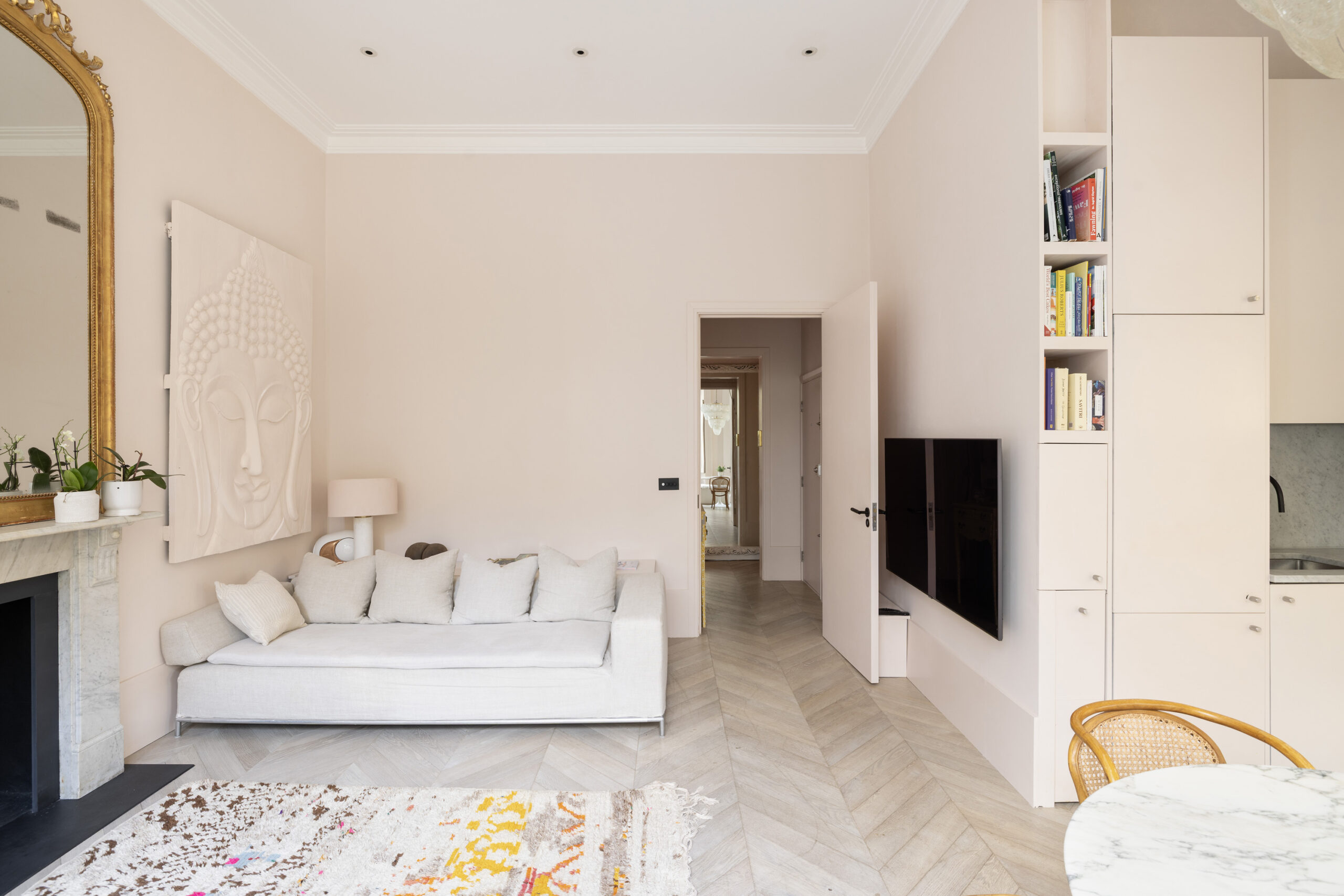 Domus-Nova-Notting-Hill-Apartment-For-Rent-Arundel-Gardens-9_Lo