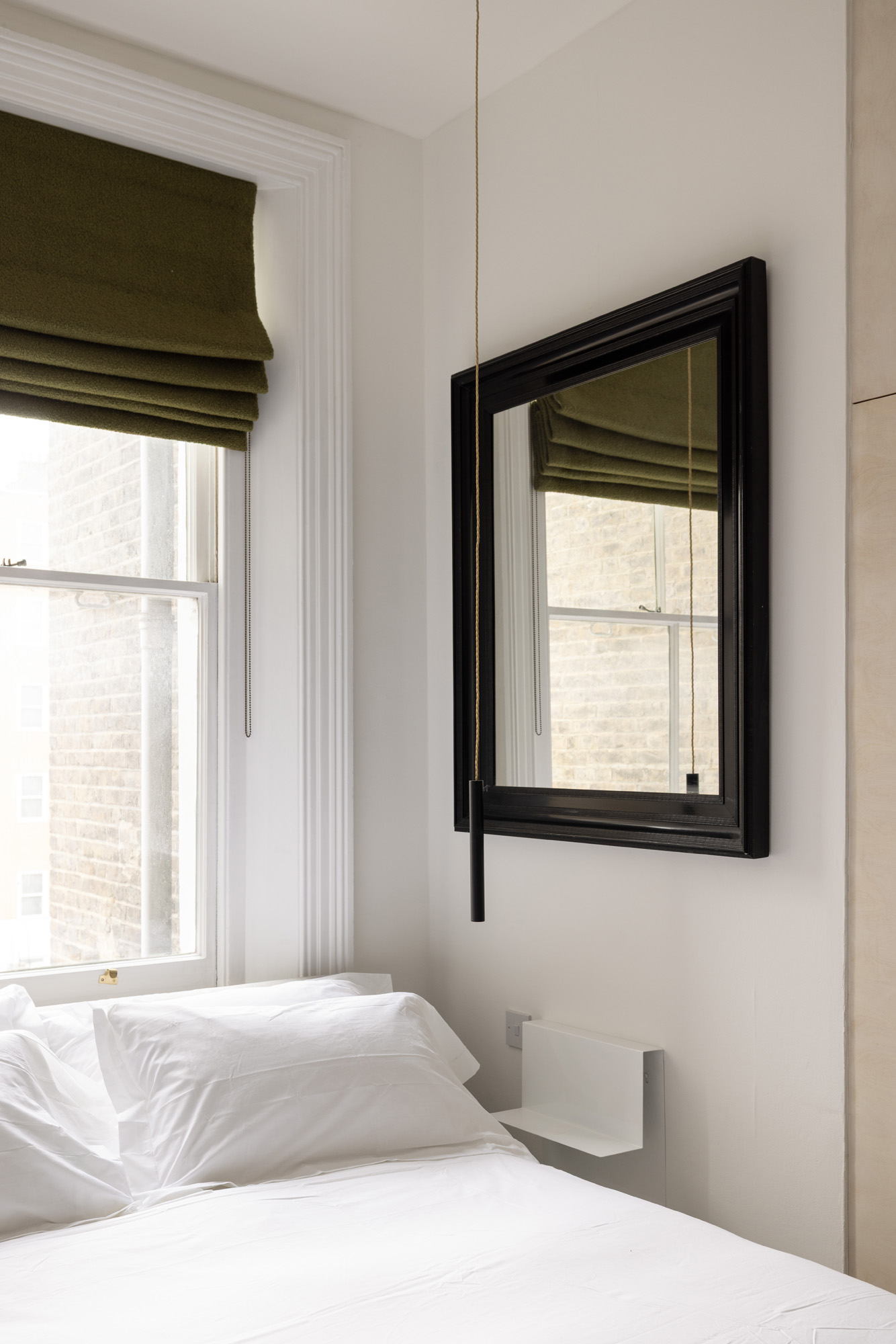 Domus-Nova-Notting-Hill-Apartment-For-Rent-Clanricarde-Gardens-10_Lo