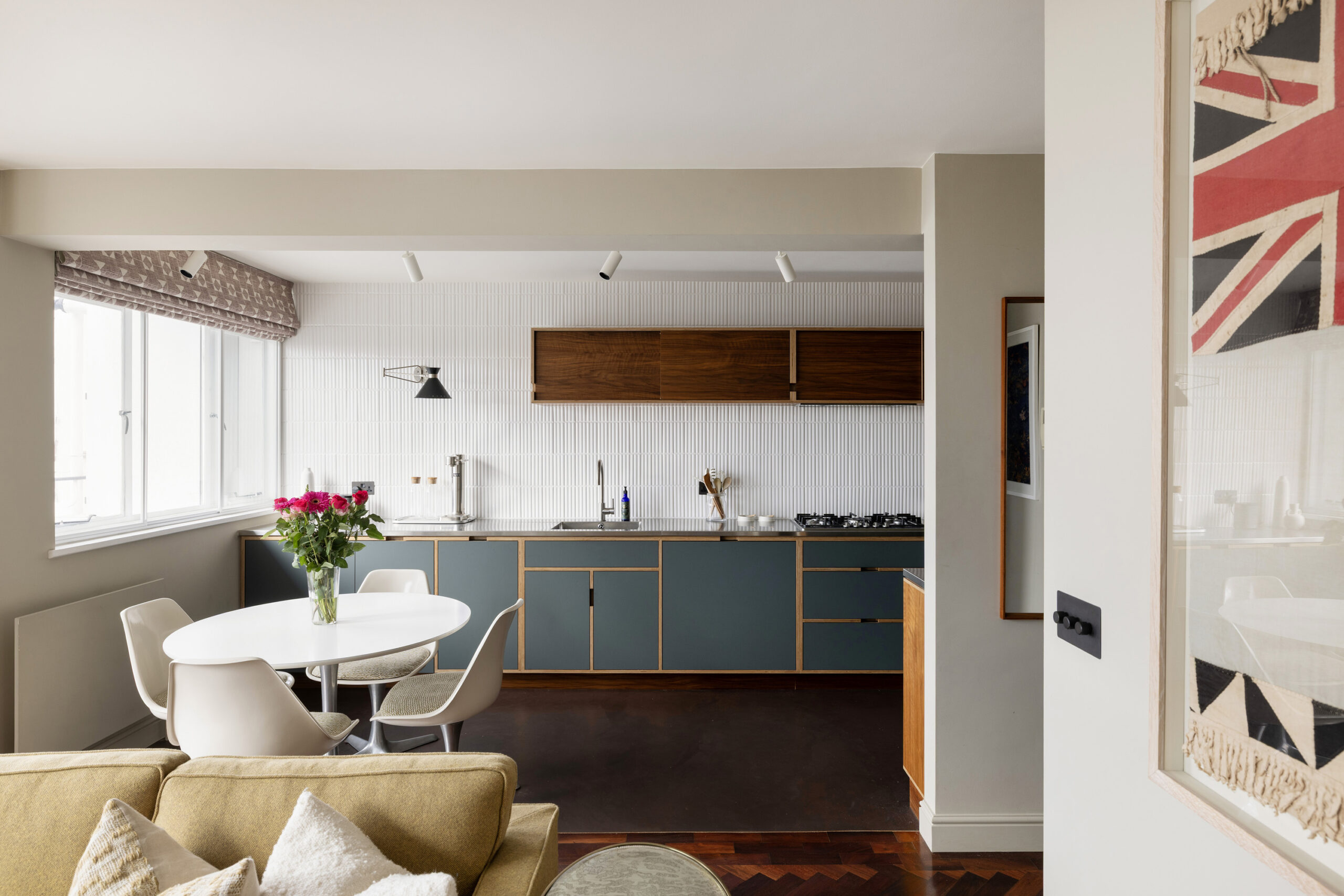 Domus-Nova-Notting-Hill-Apartment-For-Rent-Notting-Hill-Gate-15_Lo