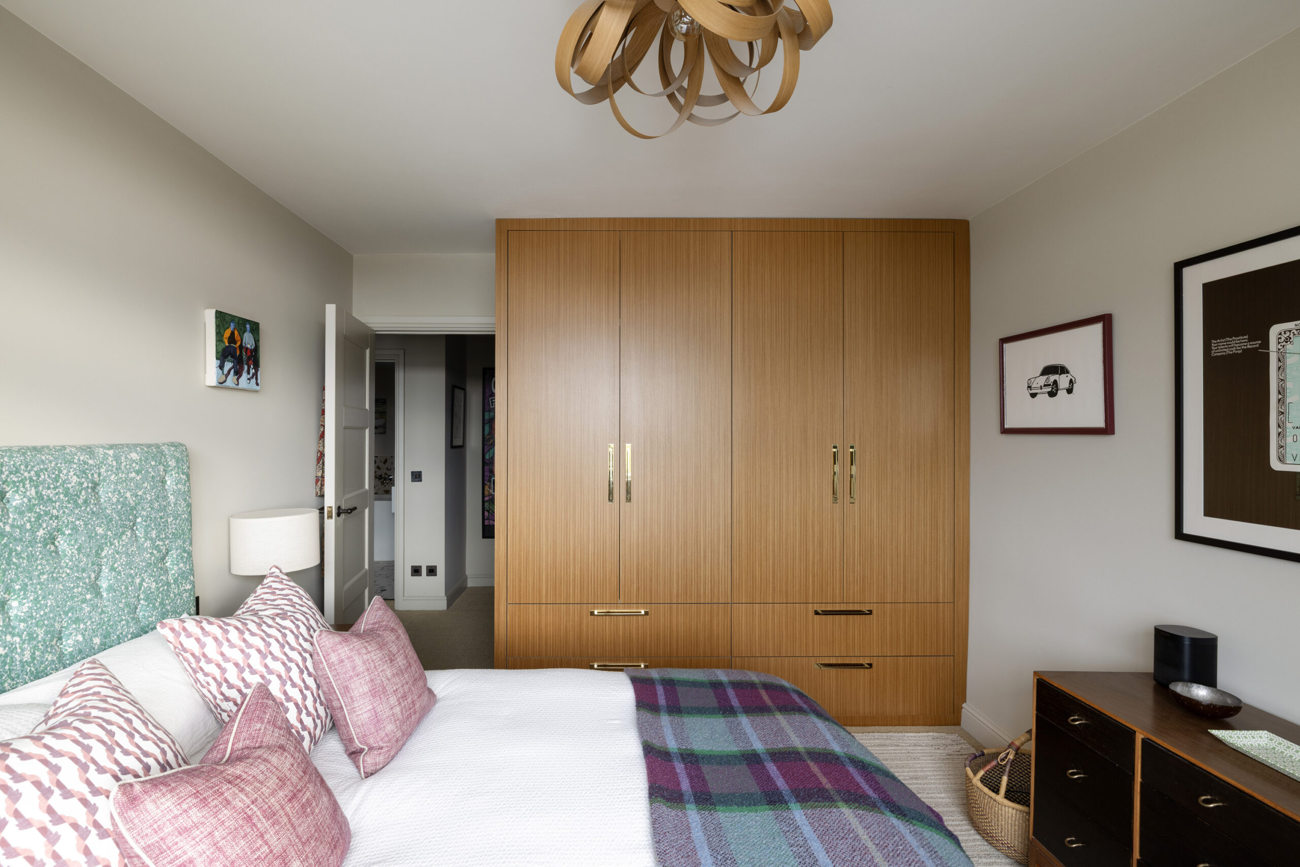 Domus-Nova-Notting-Hill-Apartment-For-Rent-Notting-Hill-Gate-2_Lo