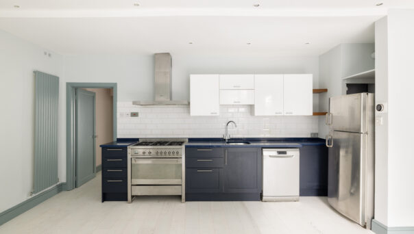 Domus-Nova-Notting-Hill-Apartment-For-Rent-Powis-Gardens-14_Lo