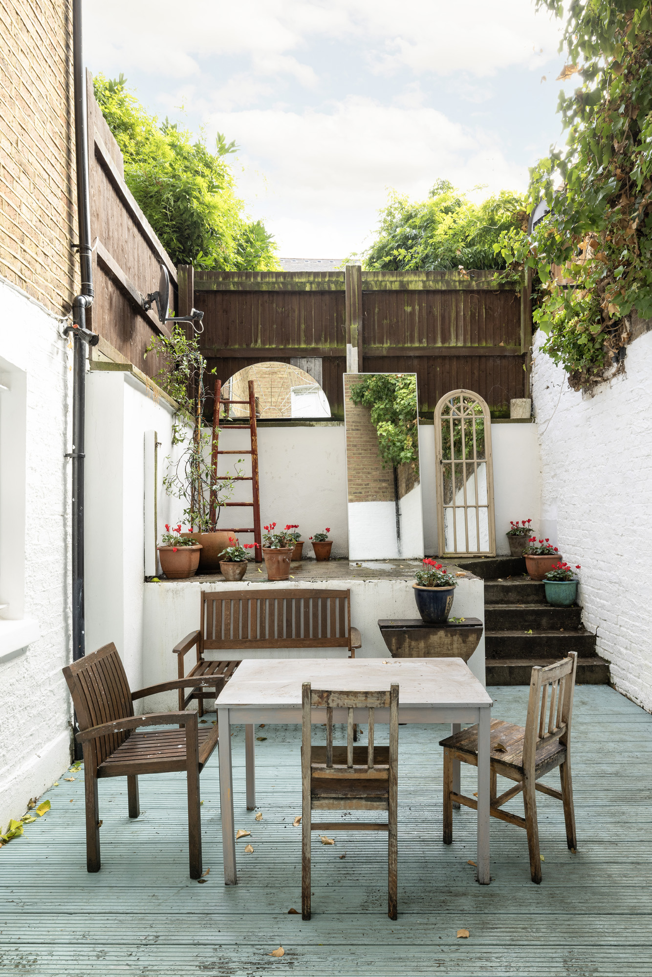 Domus-Nova-Notting-Hill-Apartment-For-Rent-Powis-Gardens-9_Lo