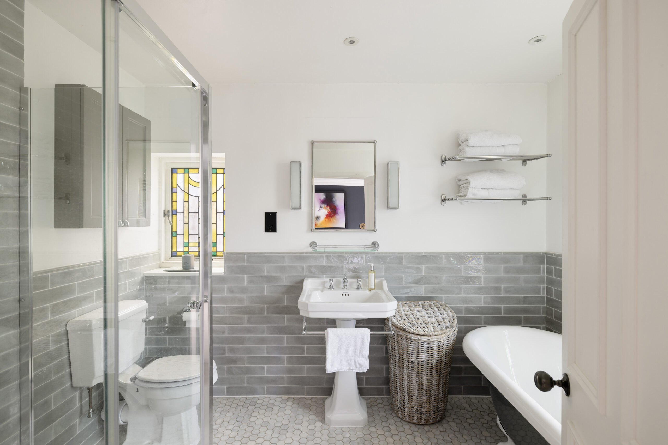 Domus-Nova-Notting-Hill-Apartment-For-Sale-Aldridge-Road-Villas-5_Lo