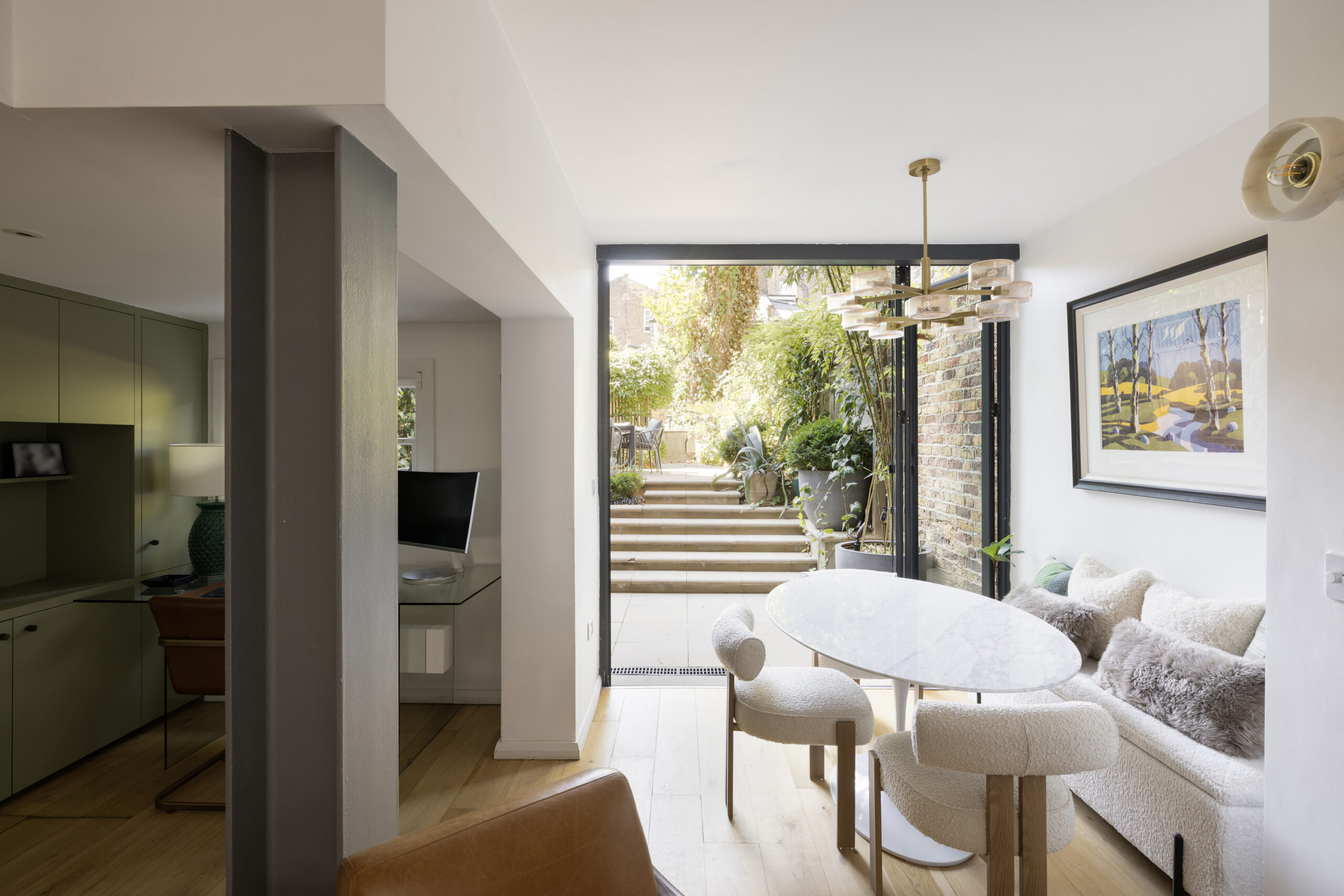 Domus-Nova-Notting-Hill-Apartment-For-Sale-Hereford-Road-1_Lo (14)