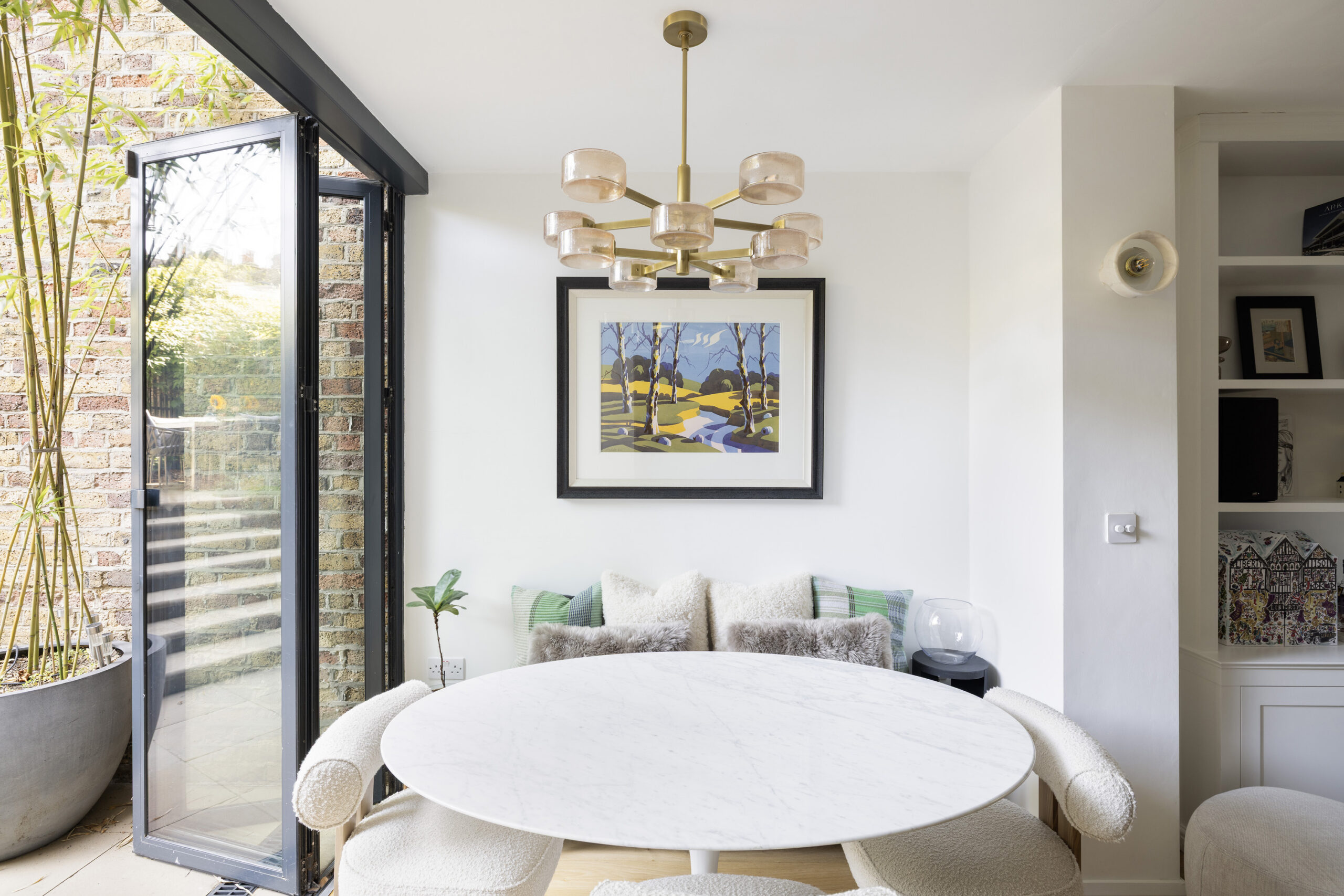Domus-Nova-Notting-Hill-Apartment-For-Sale-Hereford-Road-1_Lo (16)