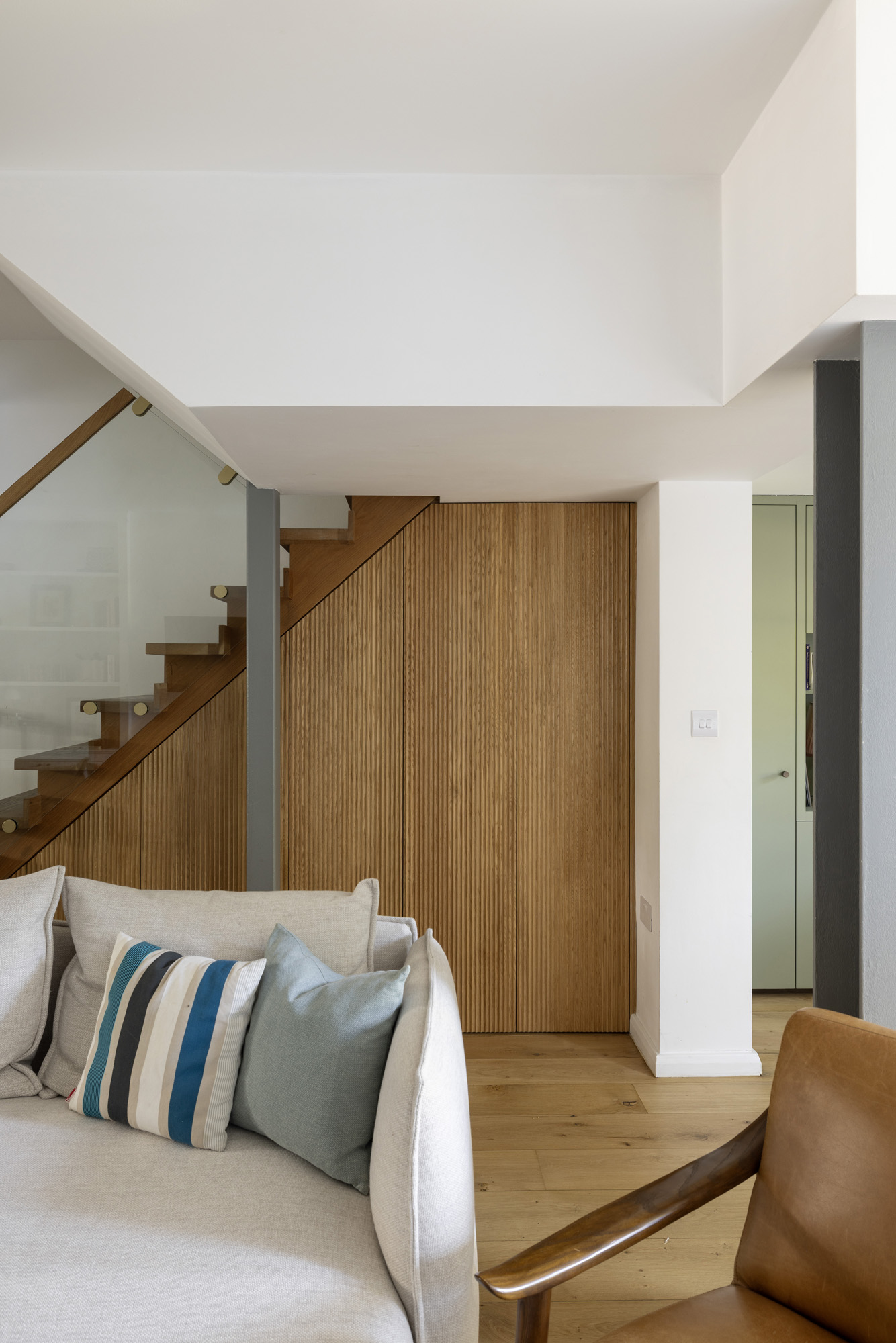 Domus-Nova-Notting-Hill-Apartment-For-Sale-Hereford-Road-1_Lo (18)