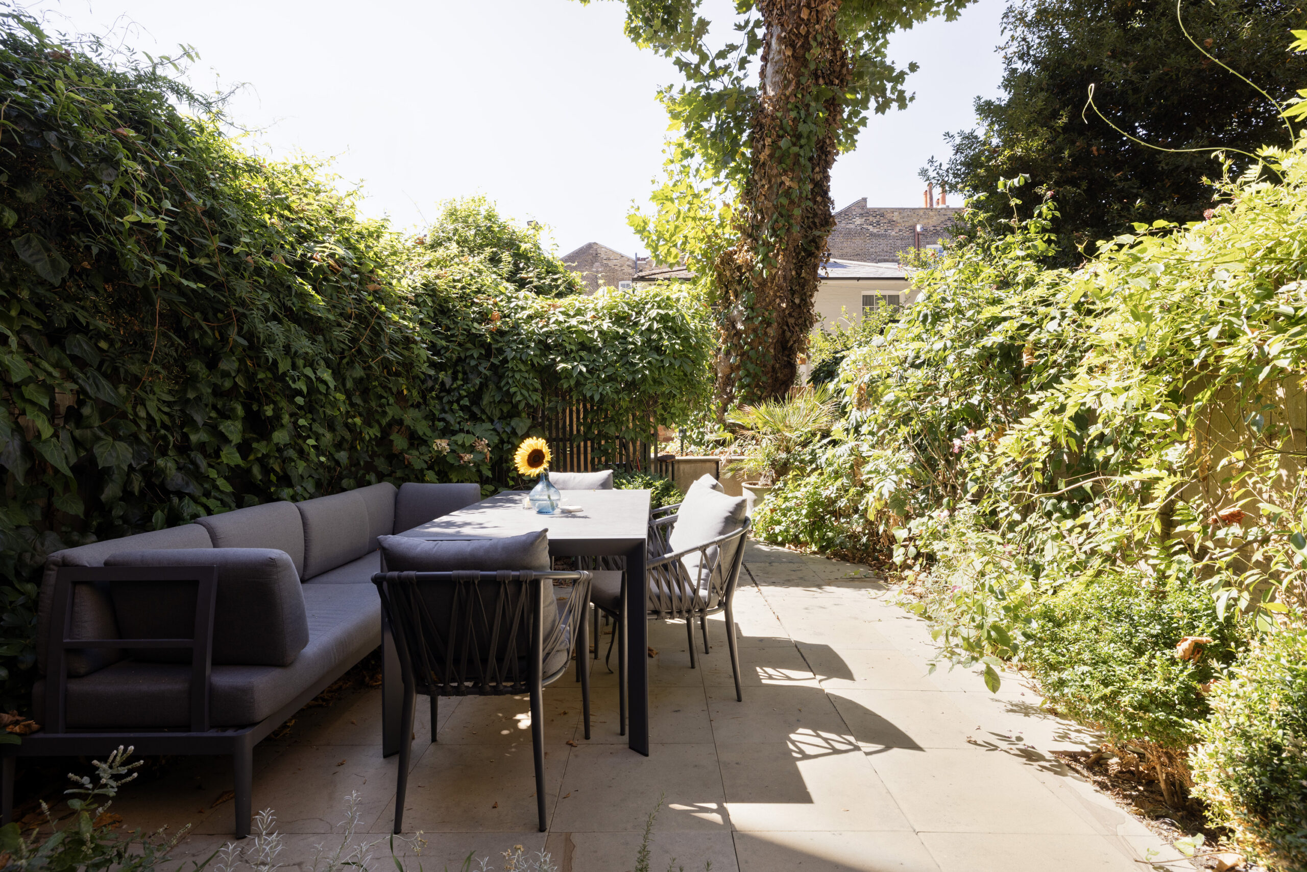 Domus-Nova-Notting-Hill-Apartment-For-Sale-Hereford-Road-1_Lo (23)