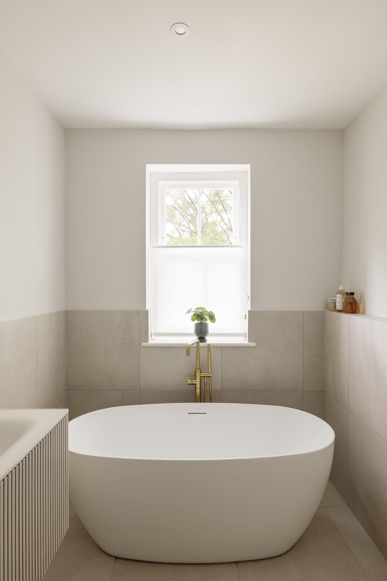 Domus-Nova-Notting-Hill-Apartment-For-Sale-Leamington-Road-Villas-12_Lo