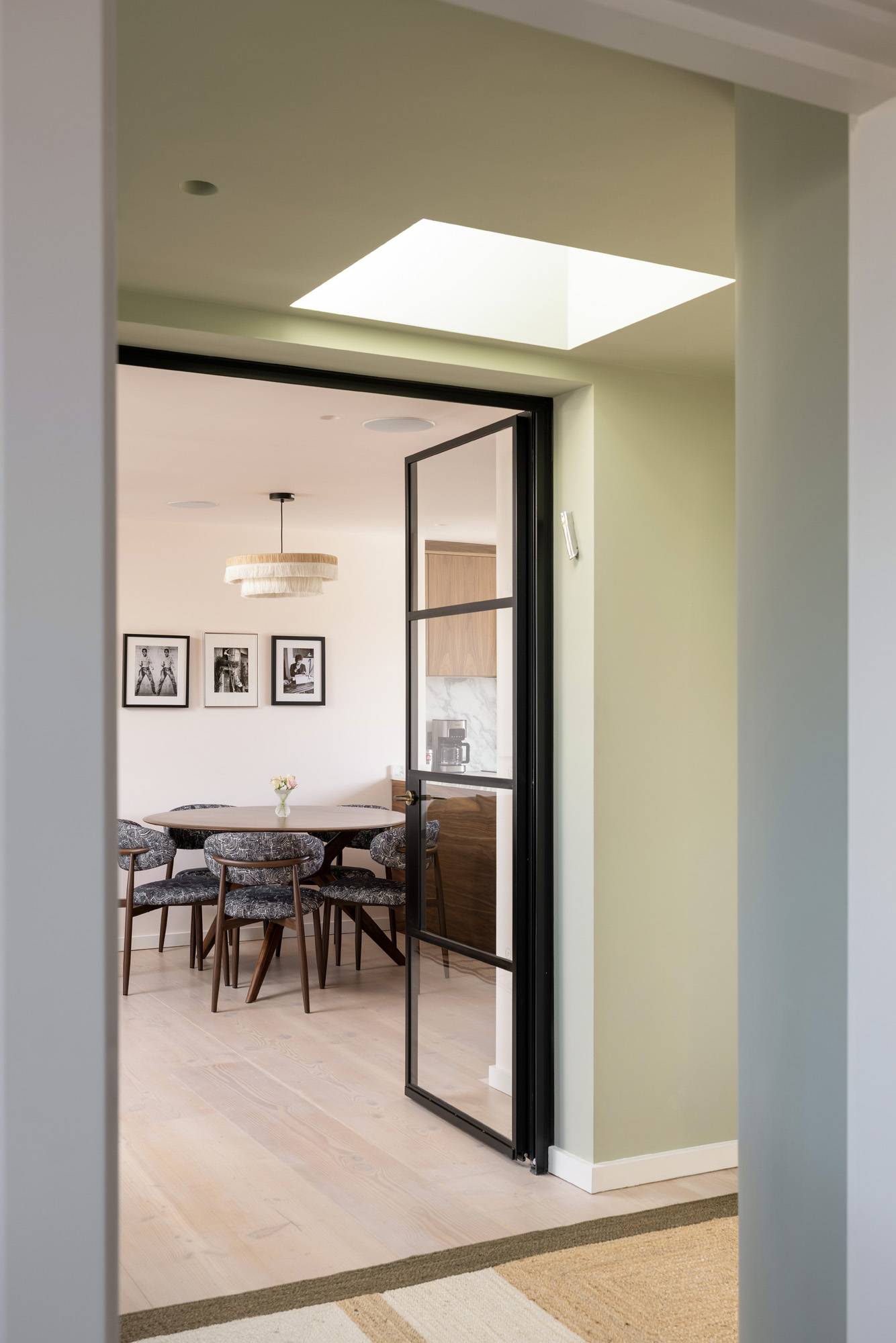 Domus-Nova-Notting-Hill-Apartment-For-Sale-Pembridge-Villas-20_Lo