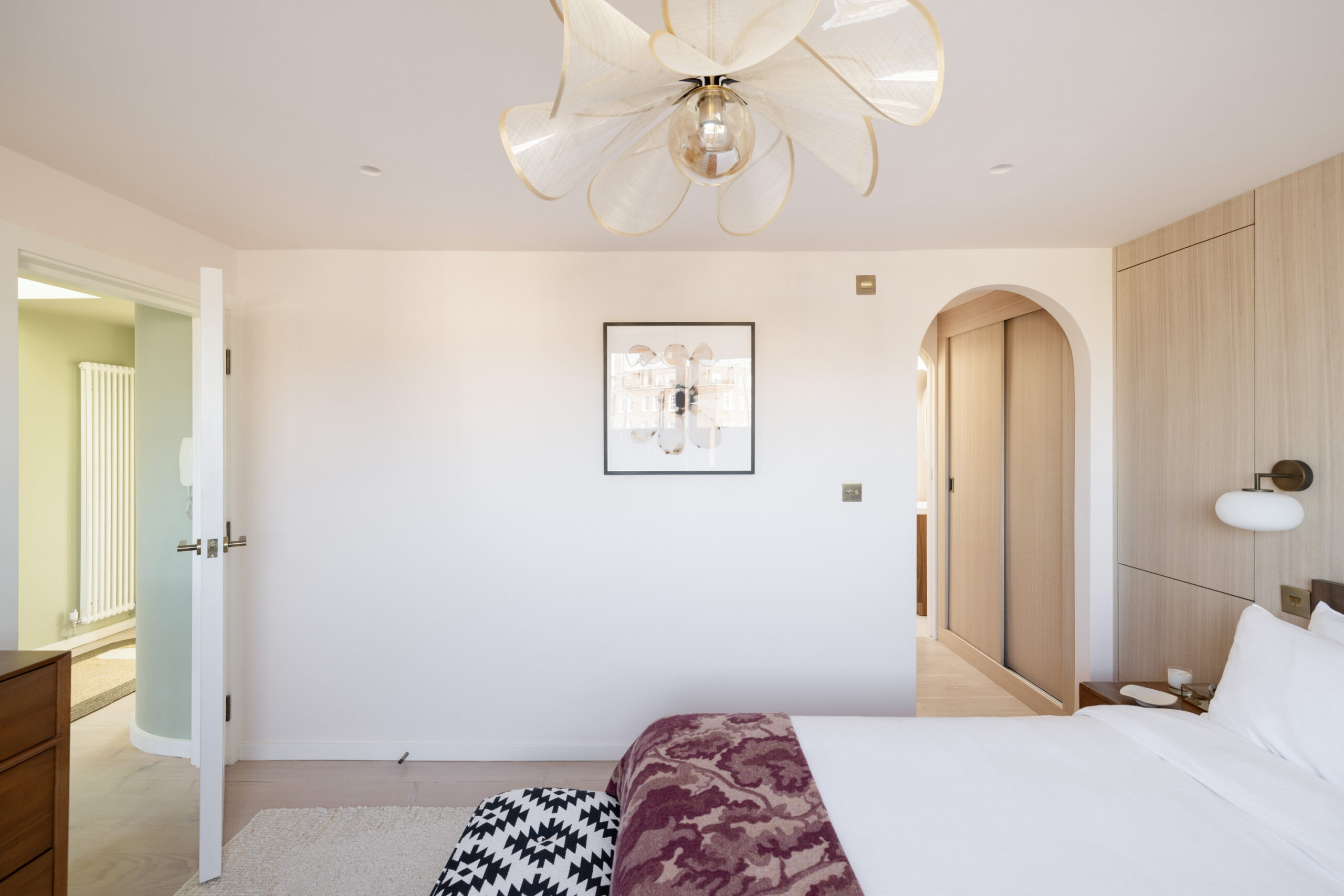 Domus-Nova-Notting-Hill-Apartment-For-Sale-Pembridge-Villas-4_Lo