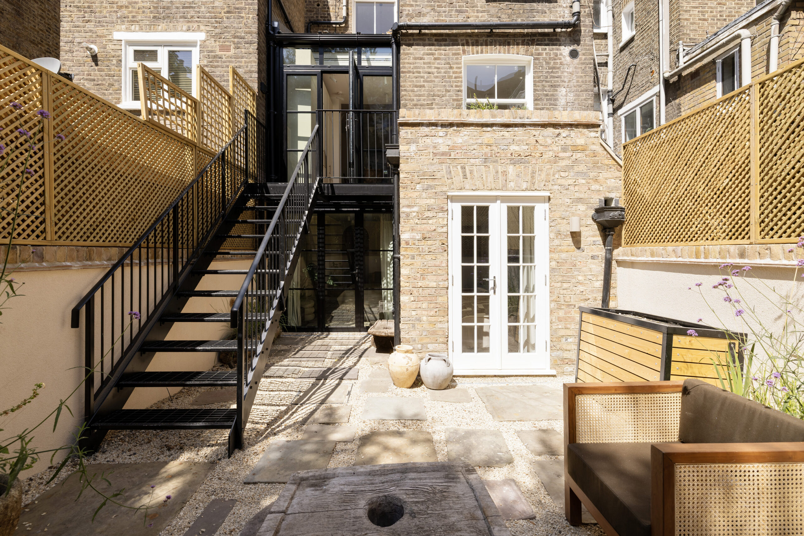 Domus-Nova-Notting-Hill-Apartment-For-Sale-St-Michaels-Gardens-40_Lo