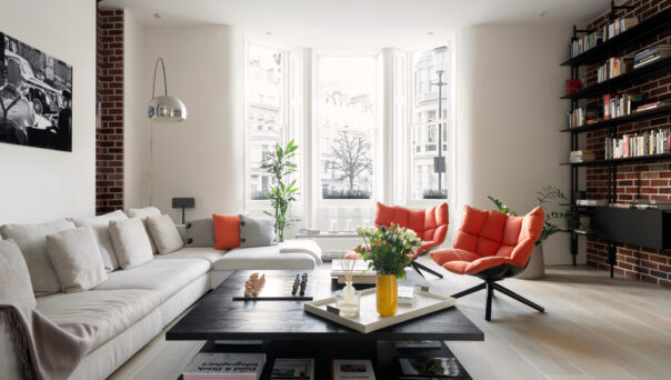 Domus-Nova-Notting-Hill-Flat-For-Sale-Stanley-Crescent (1)