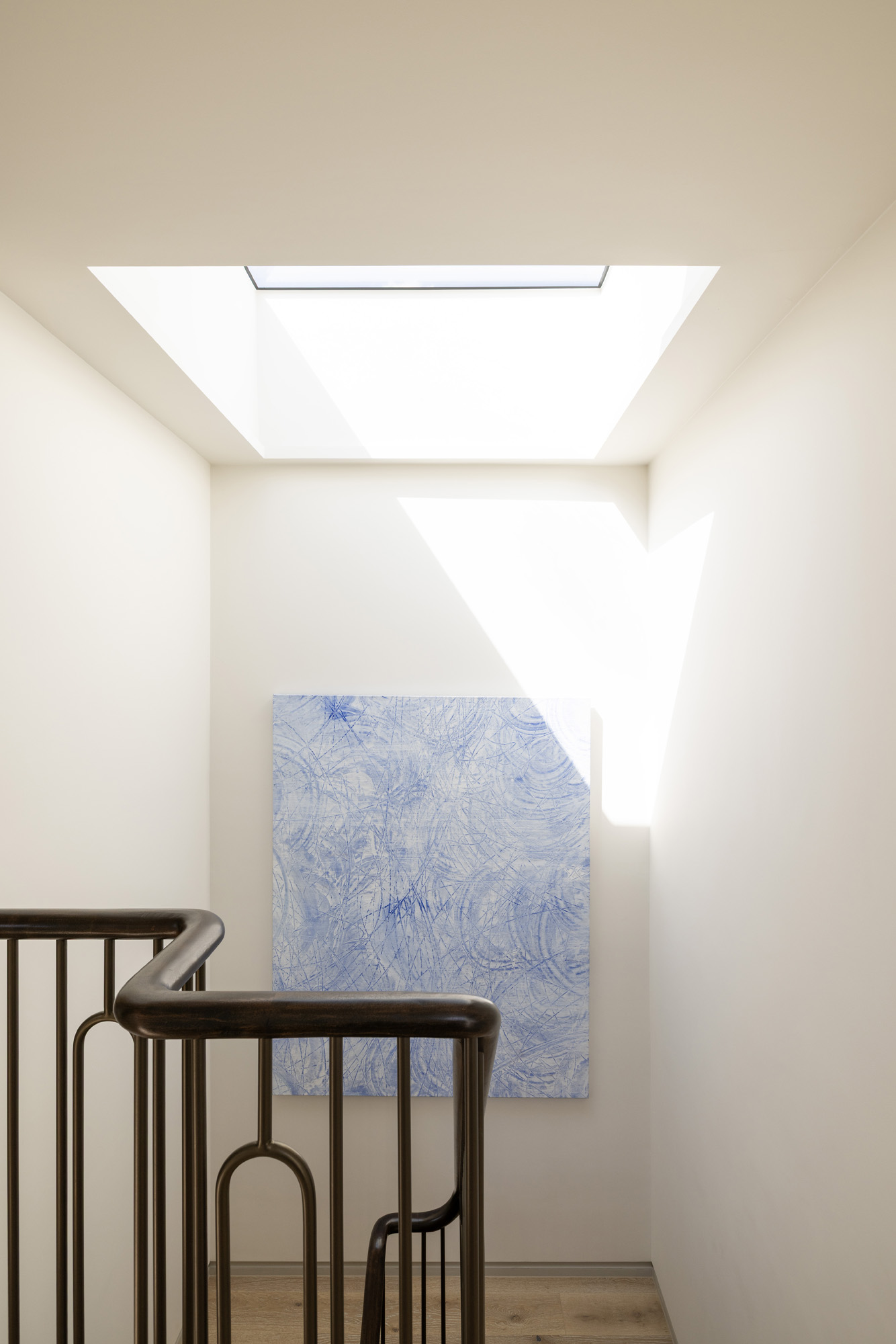 Domus-Nova-Notting-Hill-House-For-Rent-Botts-Mews-10_Lo