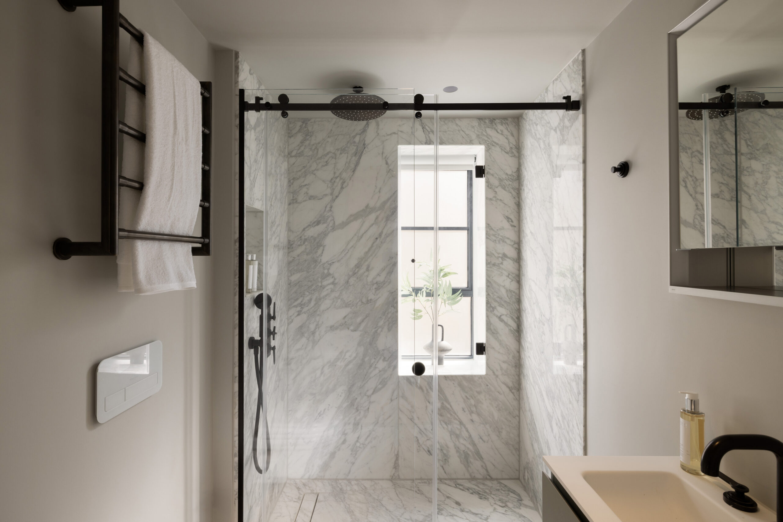 Domus-Nova-Notting-Hill-House-For-Rent-Botts-Mews-17_Lo