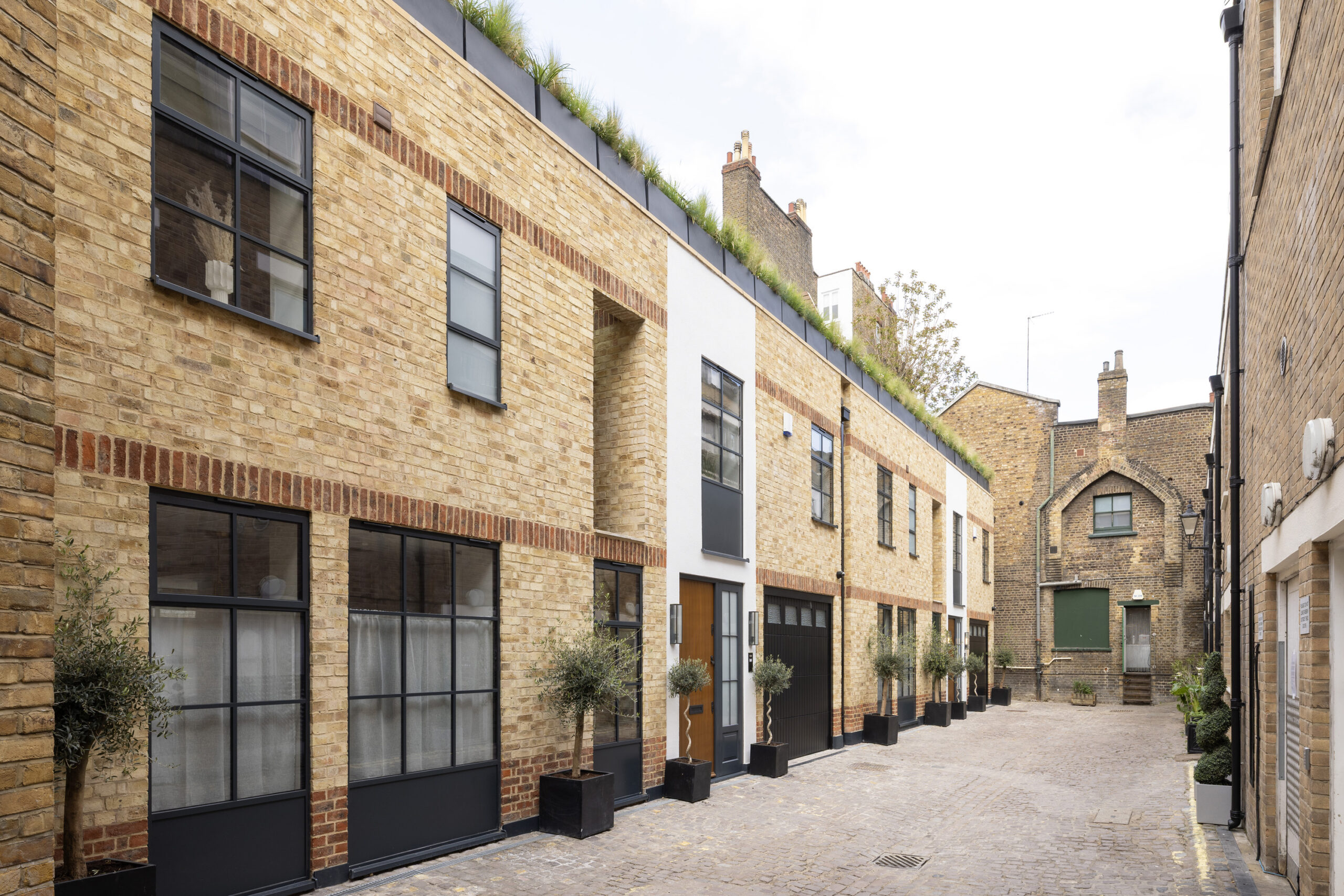 Domus-Nova-Notting-Hill-House-For-Rent-Botts-Mews-41_Lo