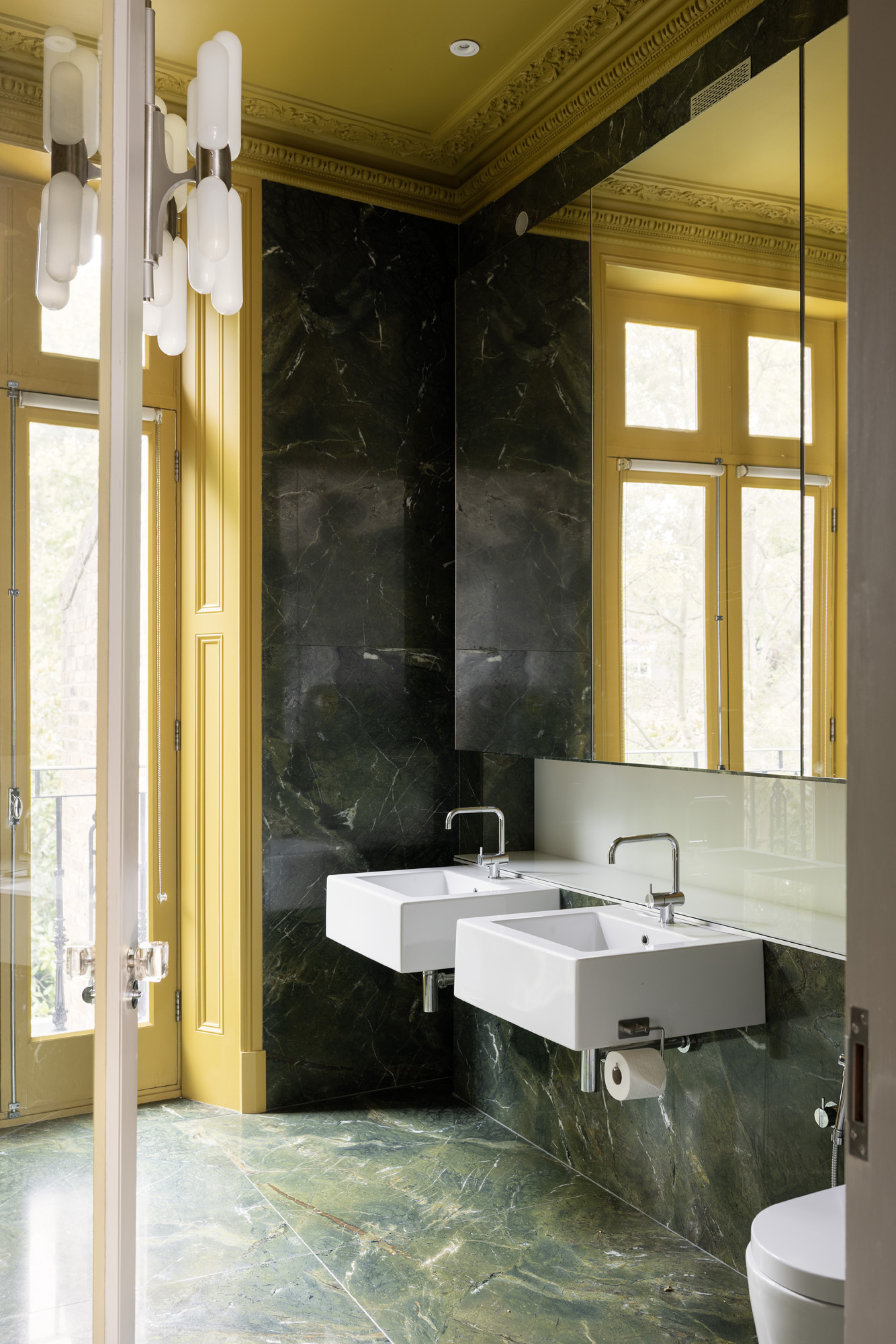 Domus-Nova-Notting-Hill-House-For-Rent-Horbury-Crescent-11_Lo