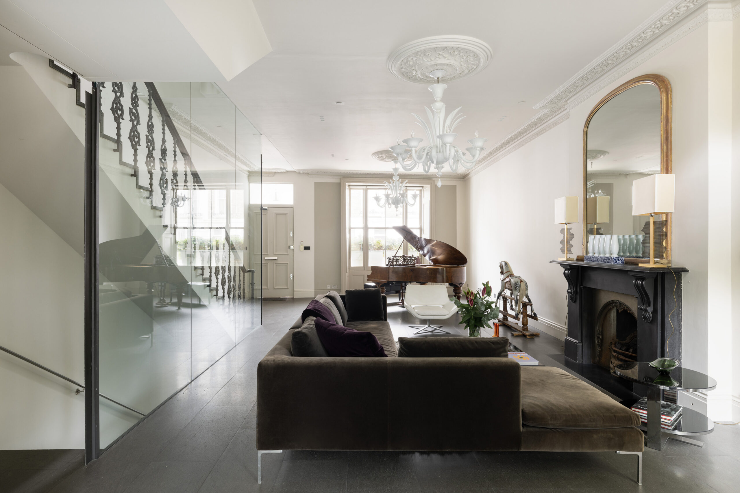 Domus-Nova-Notting-Hill-House-For-Rent-Horbury-Crescent-21_Lo – Copy