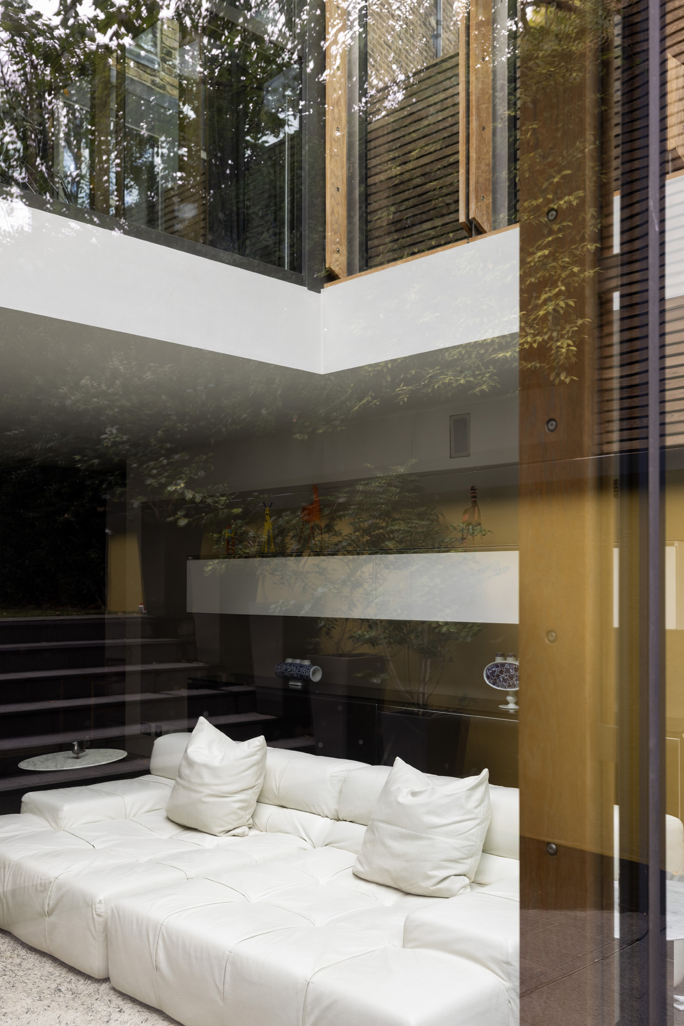 Domus-Nova-Notting-Hill-House-For-Rent-Horbury-Crescent-40_Lo