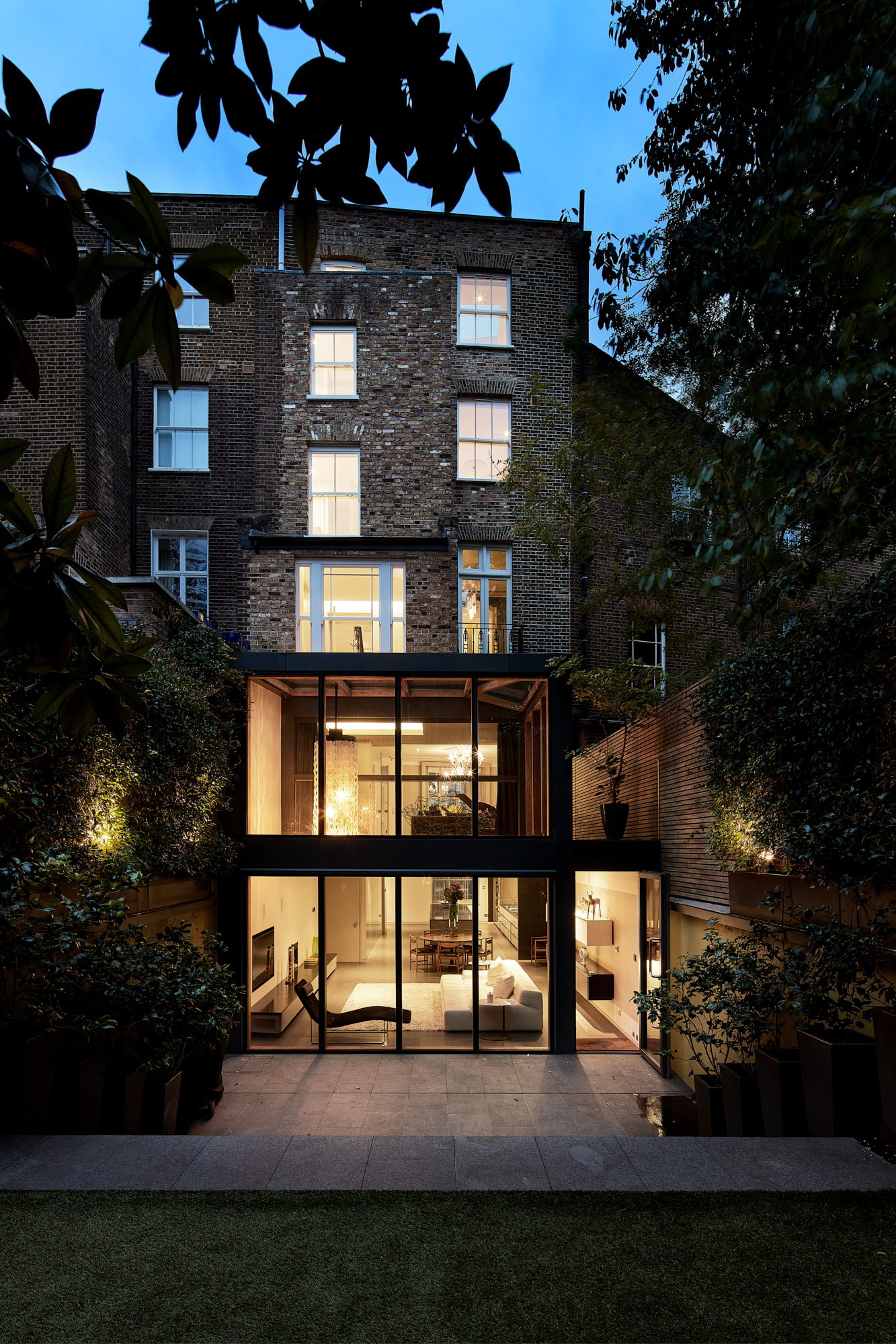 Domus-Nova-Notting-Hill-House-For-Rent-Horbury-Crescent_Lo (5)