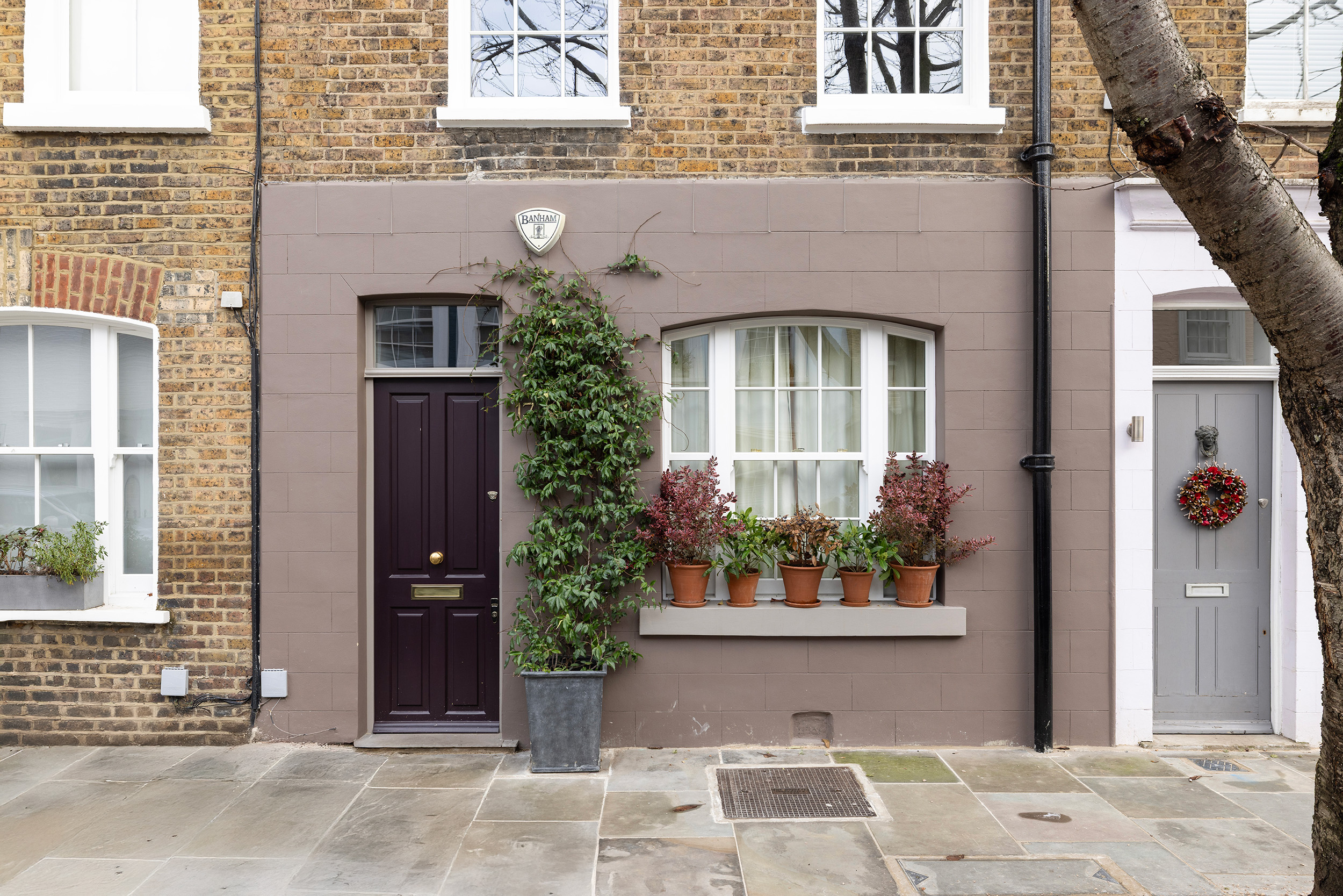Domus-Nova-Notting-Hill-House-For-Rent-Jameson-Street-External-1__