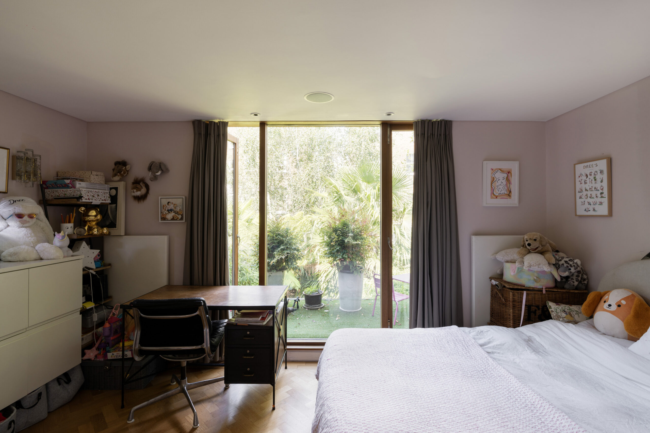 Domus-Nova-Notting-Hill-House-For-Sale-Cambridge-Gardens-11_Lo