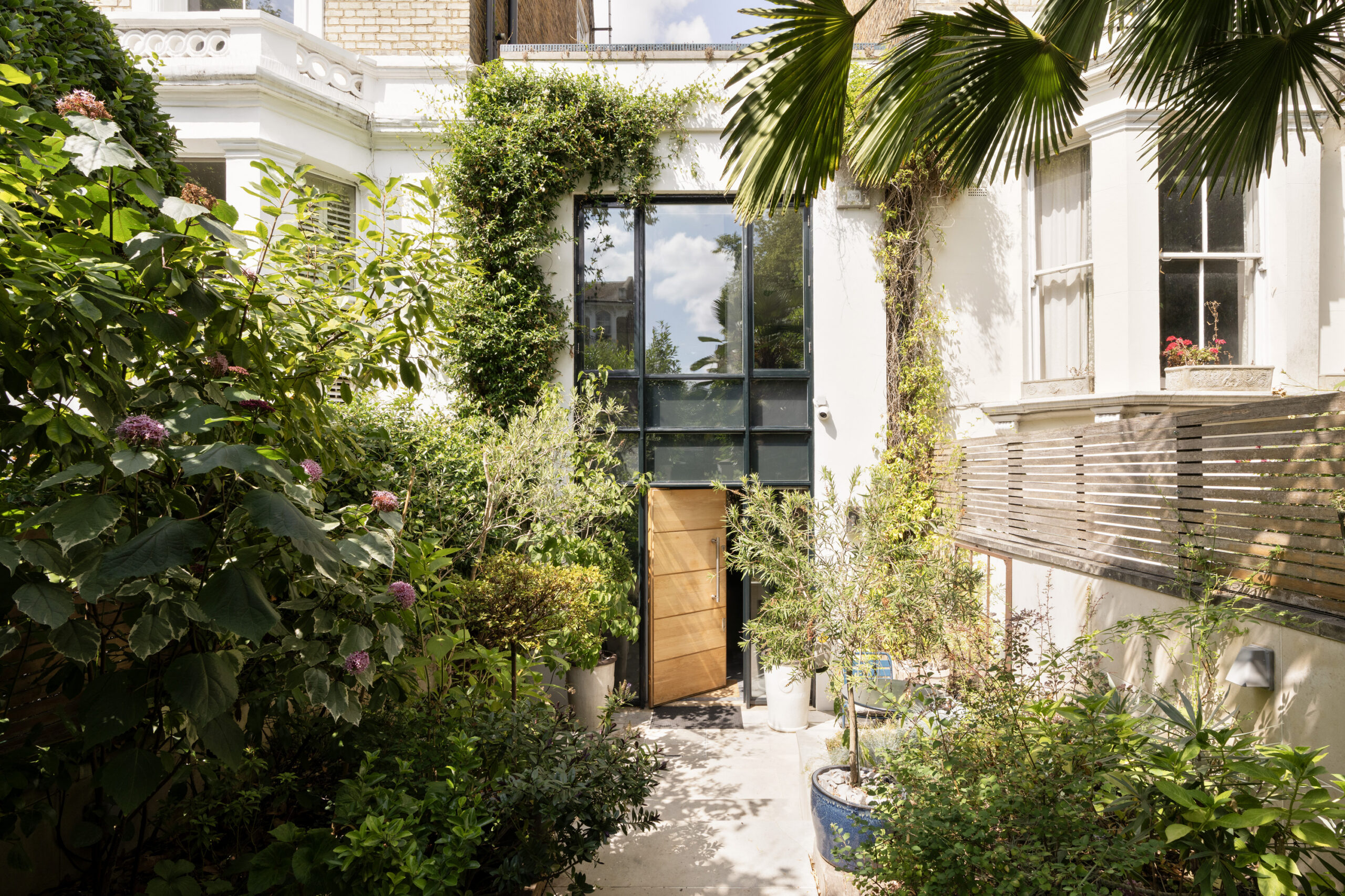 Domus-Nova-Notting-Hill-House-For-Sale-Cambridge-Gardens-29_Lo