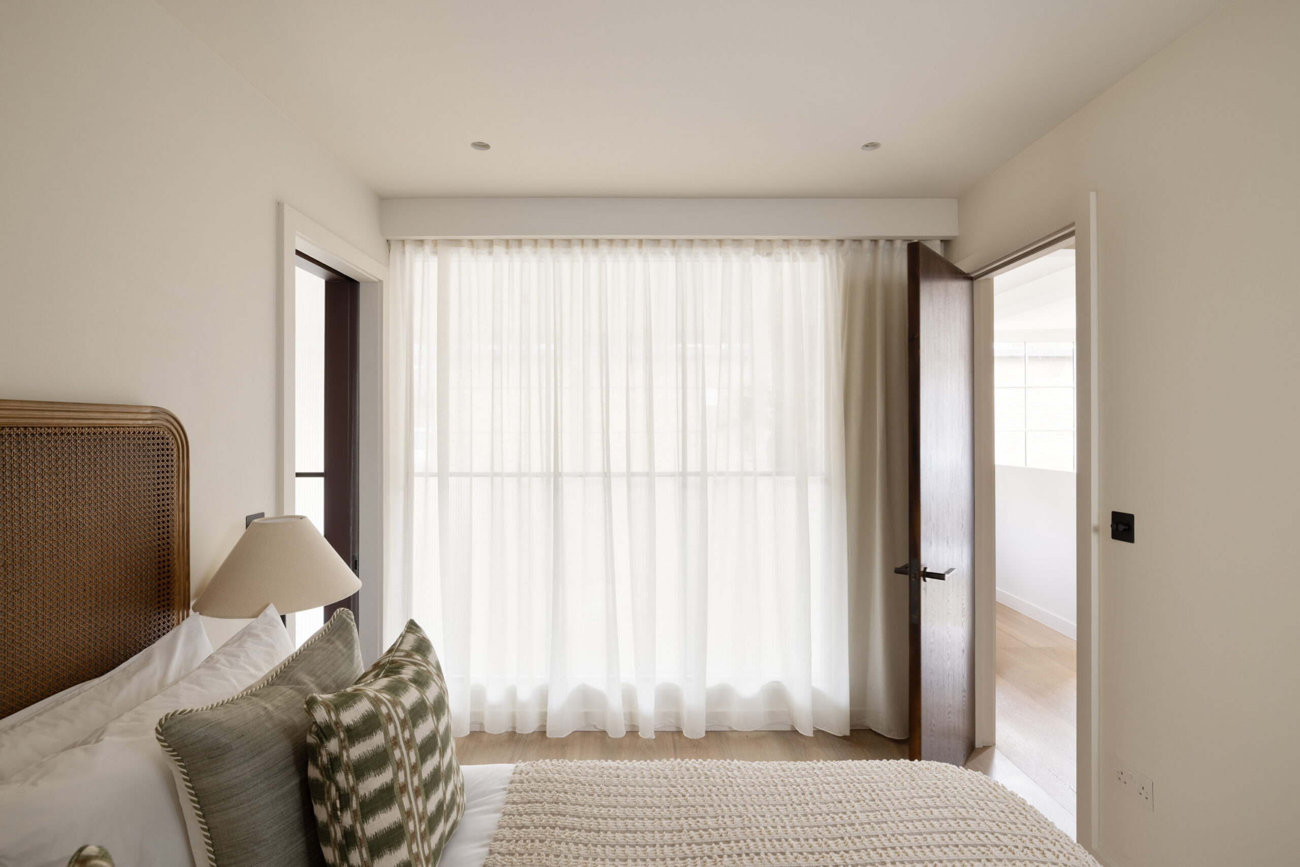 Domus-Nova-Notting-Hill-House-For-Sale-Colville-Mews-29_Lo