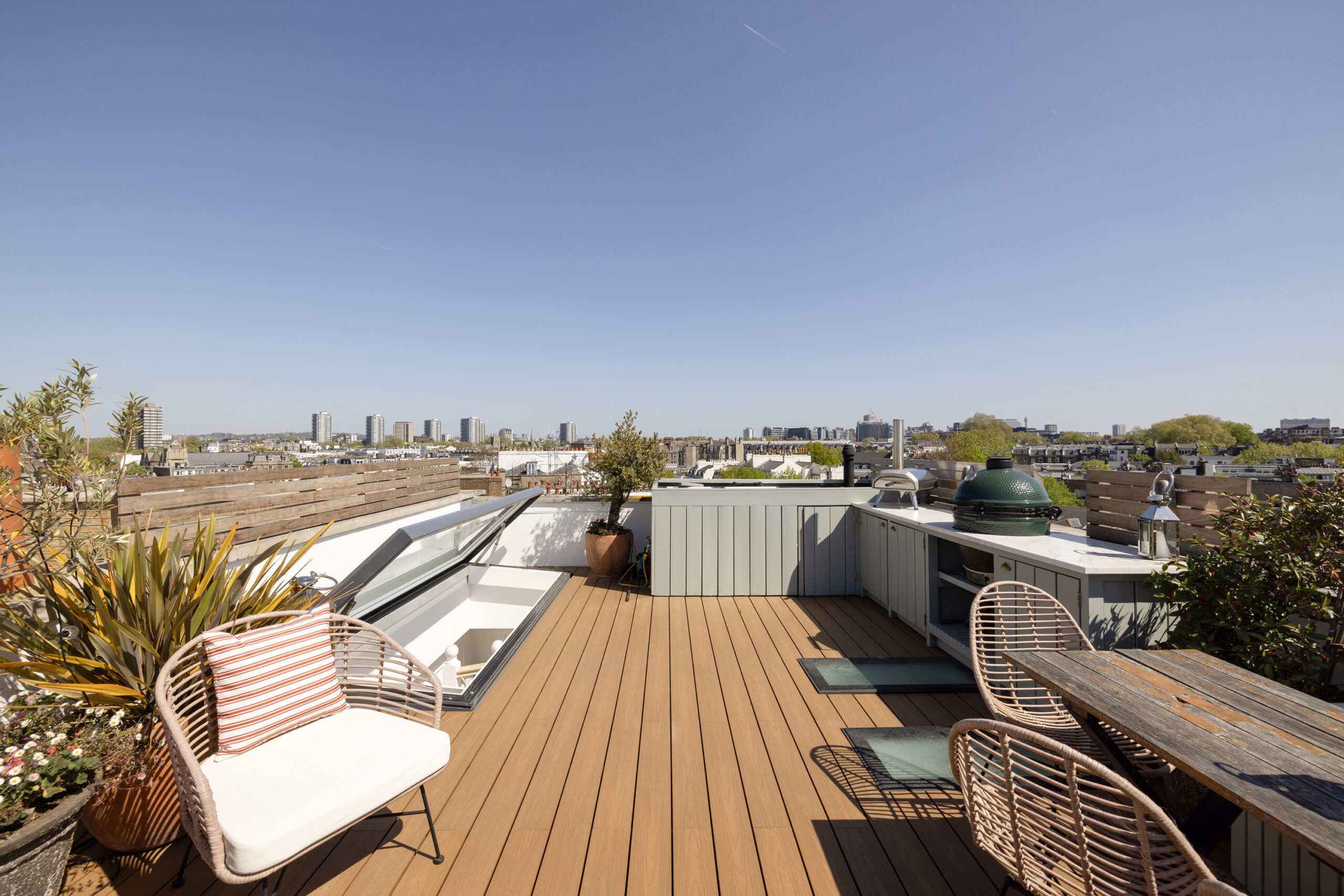 Domus-Nova-Notting-Hill-House-For-Sale-Terrace-3_Lo