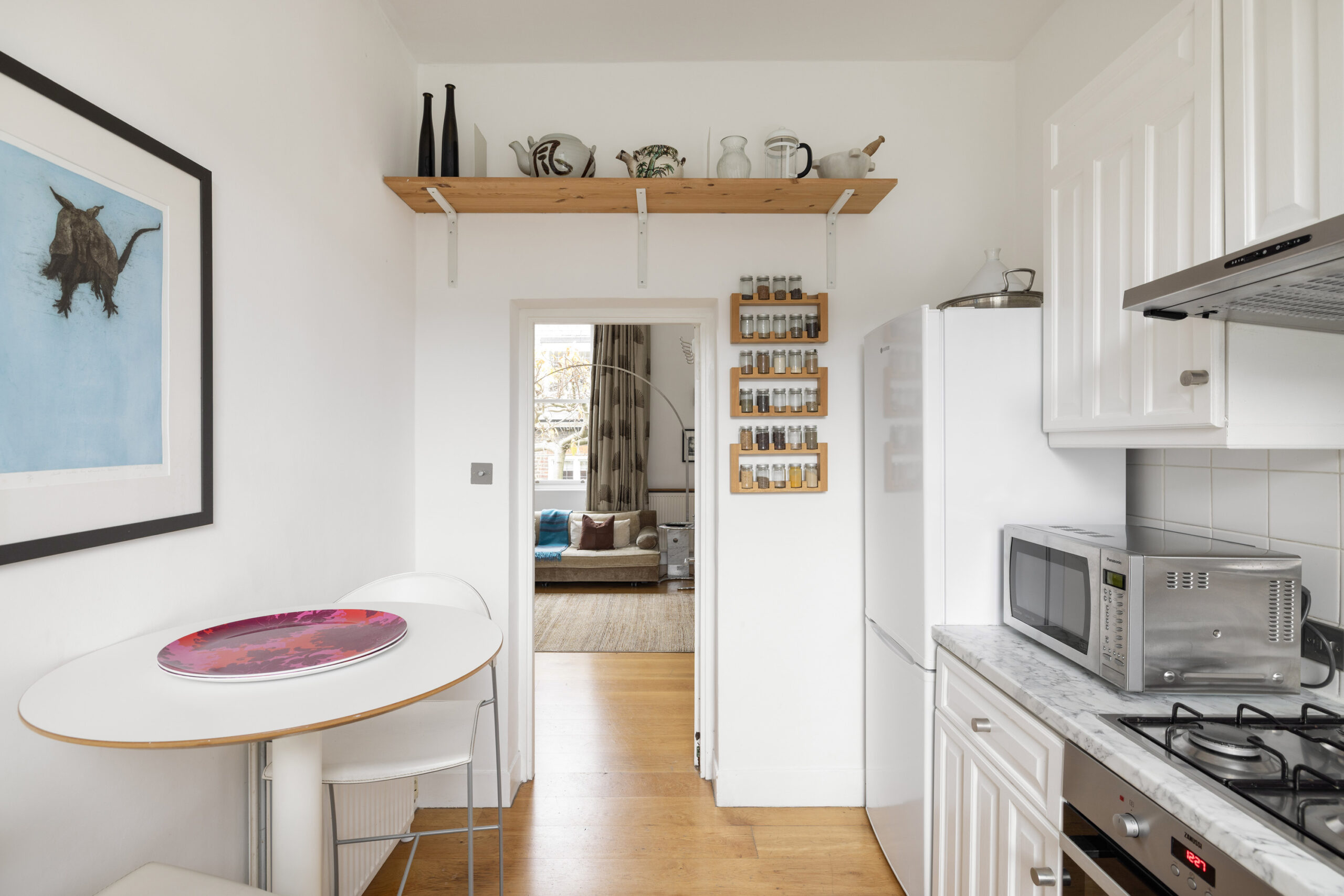 Domus-Nova-Primrose-Hill-House-For-Rent-Primrose-Hill-Studios-13_Lo