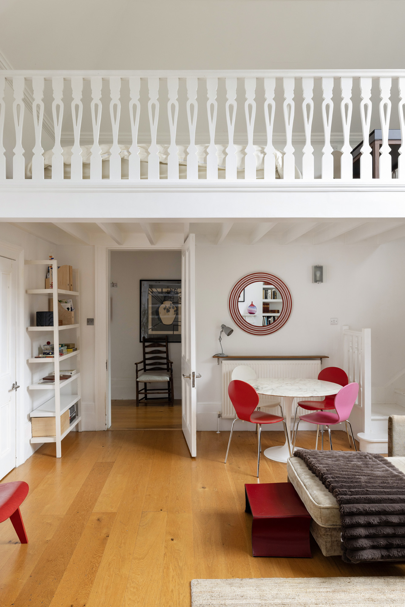 Domus-Nova-Primrose-Hill-House-For-Rent-Primrose-Hill-Studios-6_Lo