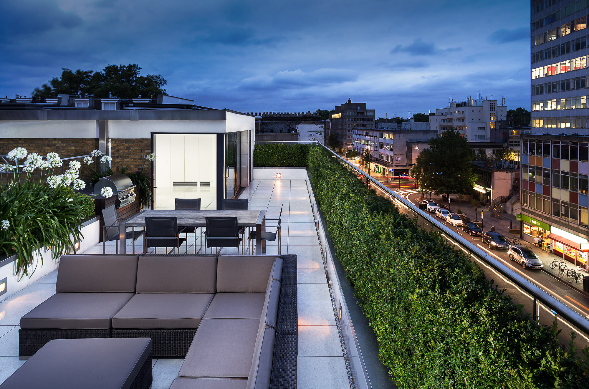 Large rooftop terrace of a four-bedroom triplex for sale in Notting Hill