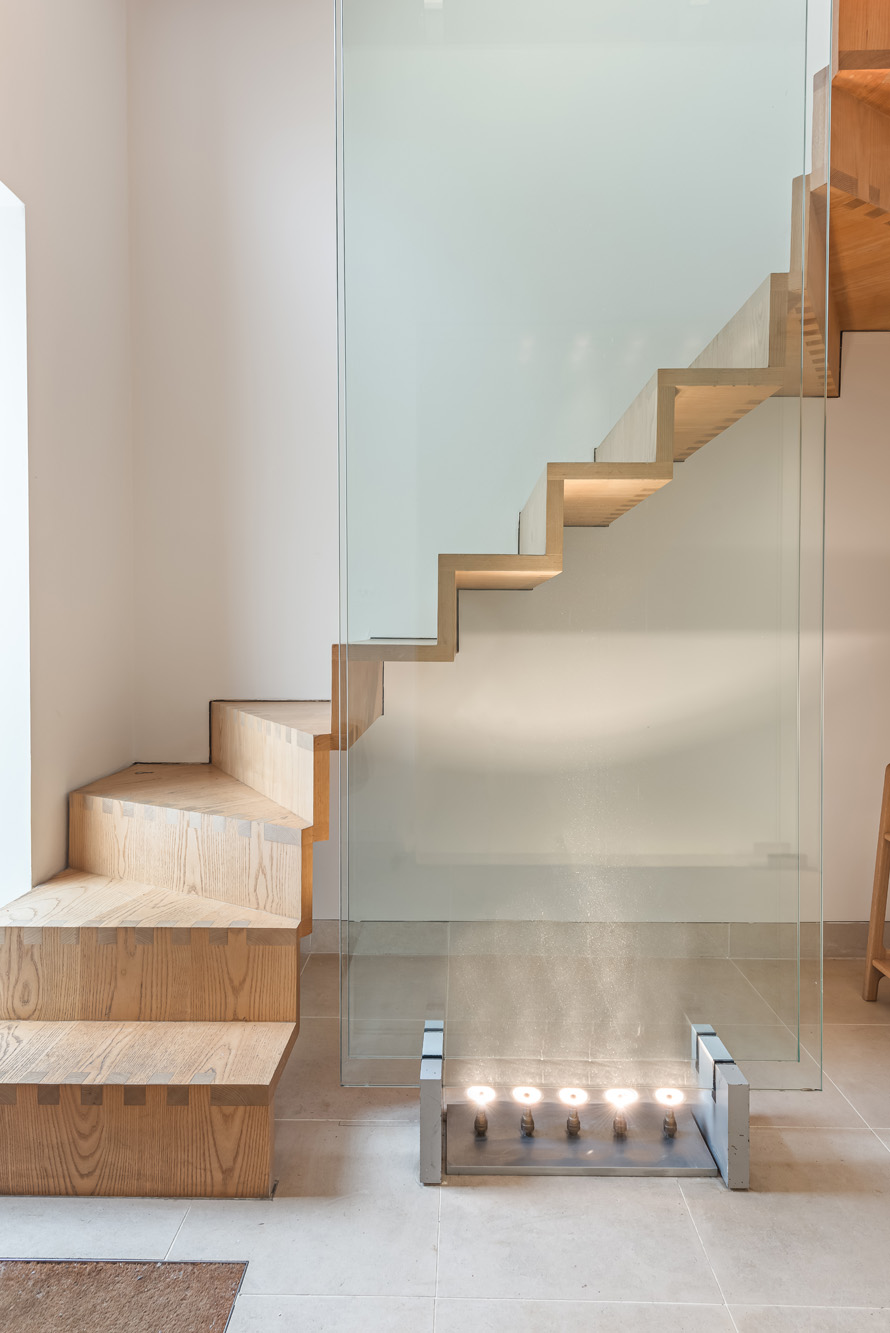 Alba Place Notting Hill W11 contemporary staircase