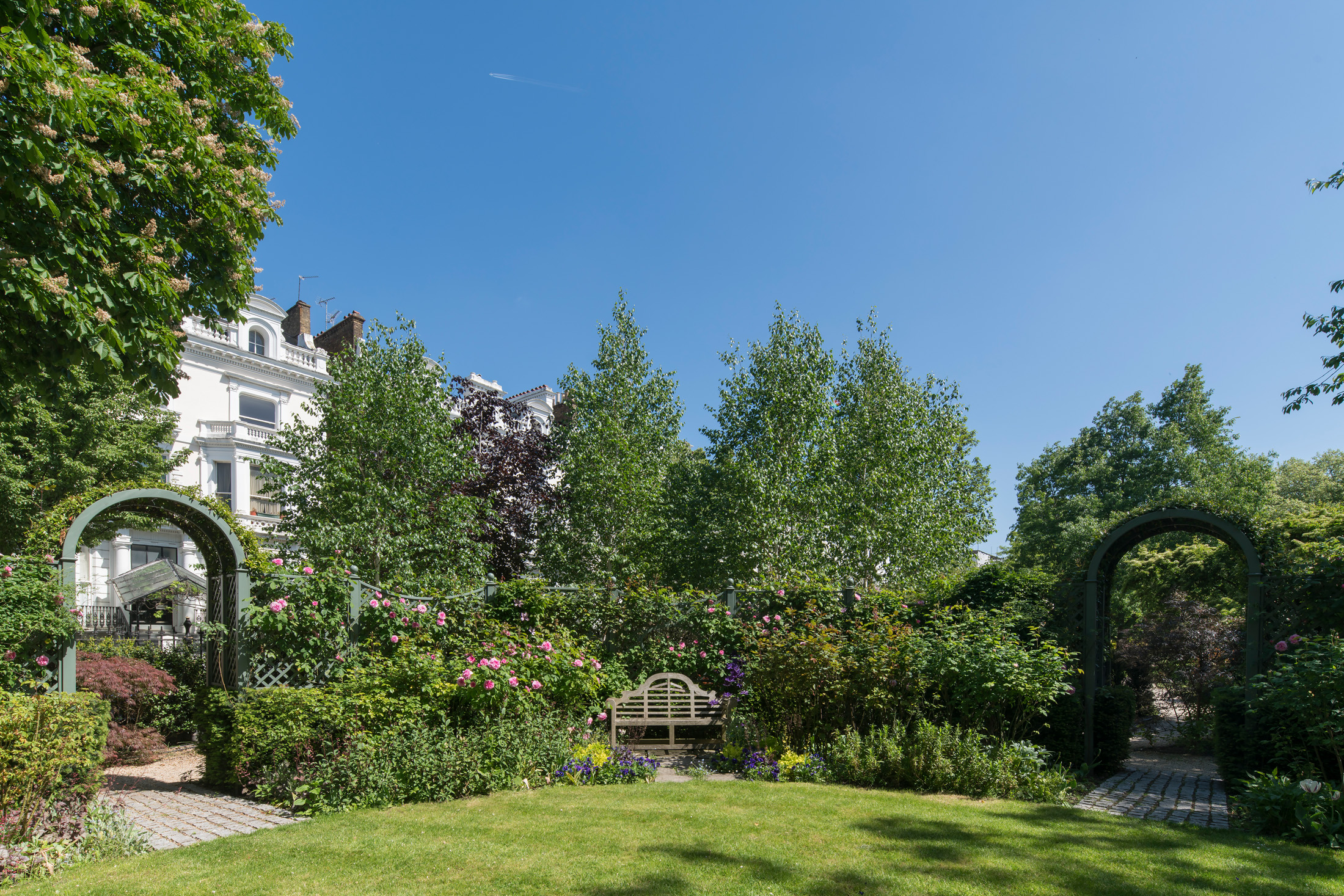 Domus-Nova-Property-For-Sale-Pembridge-Square-2020 (7)