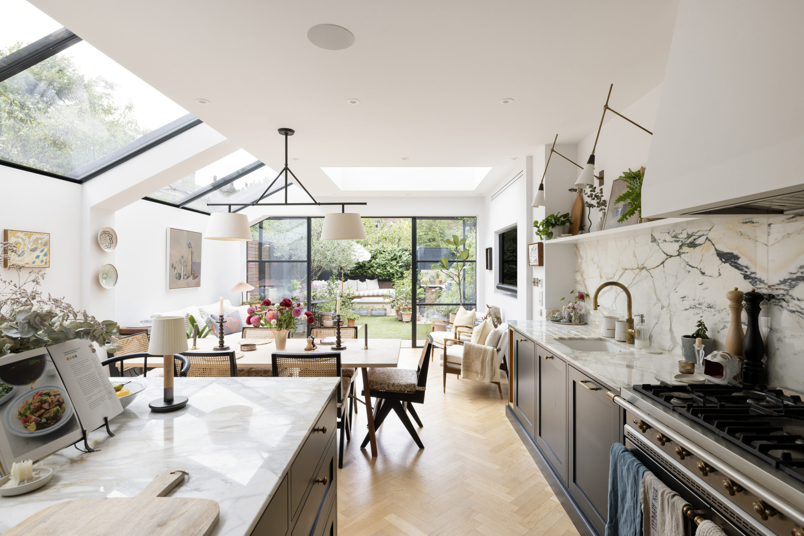Domus-Nova-Queens-Park-House-For-Sale-Carlisle-Road-29_Lo