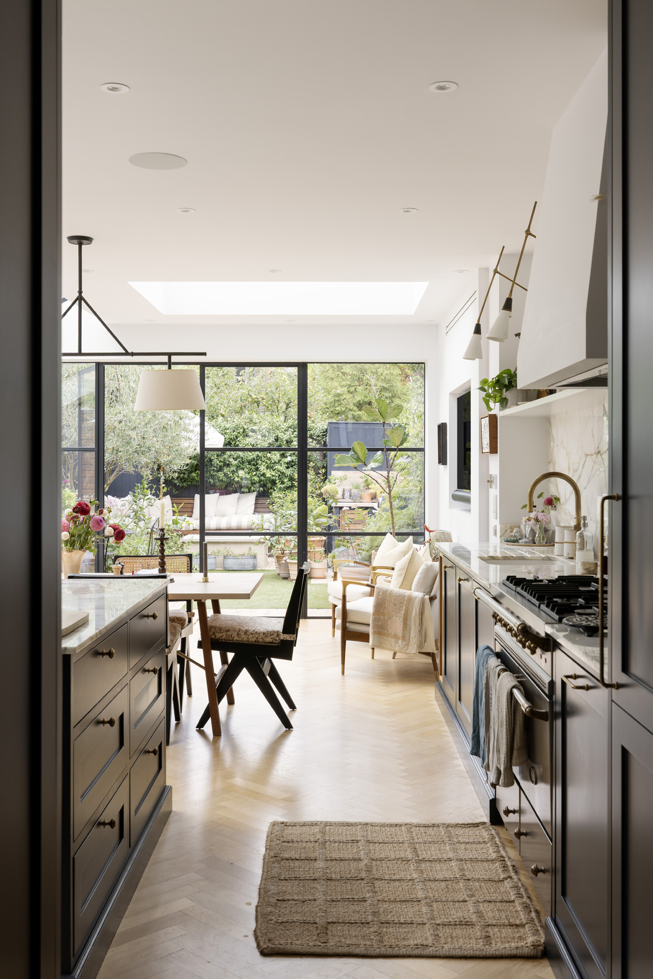 Domus-Nova-Queens-Park-House-For-Sale-Carlisle-Road-45_Lo