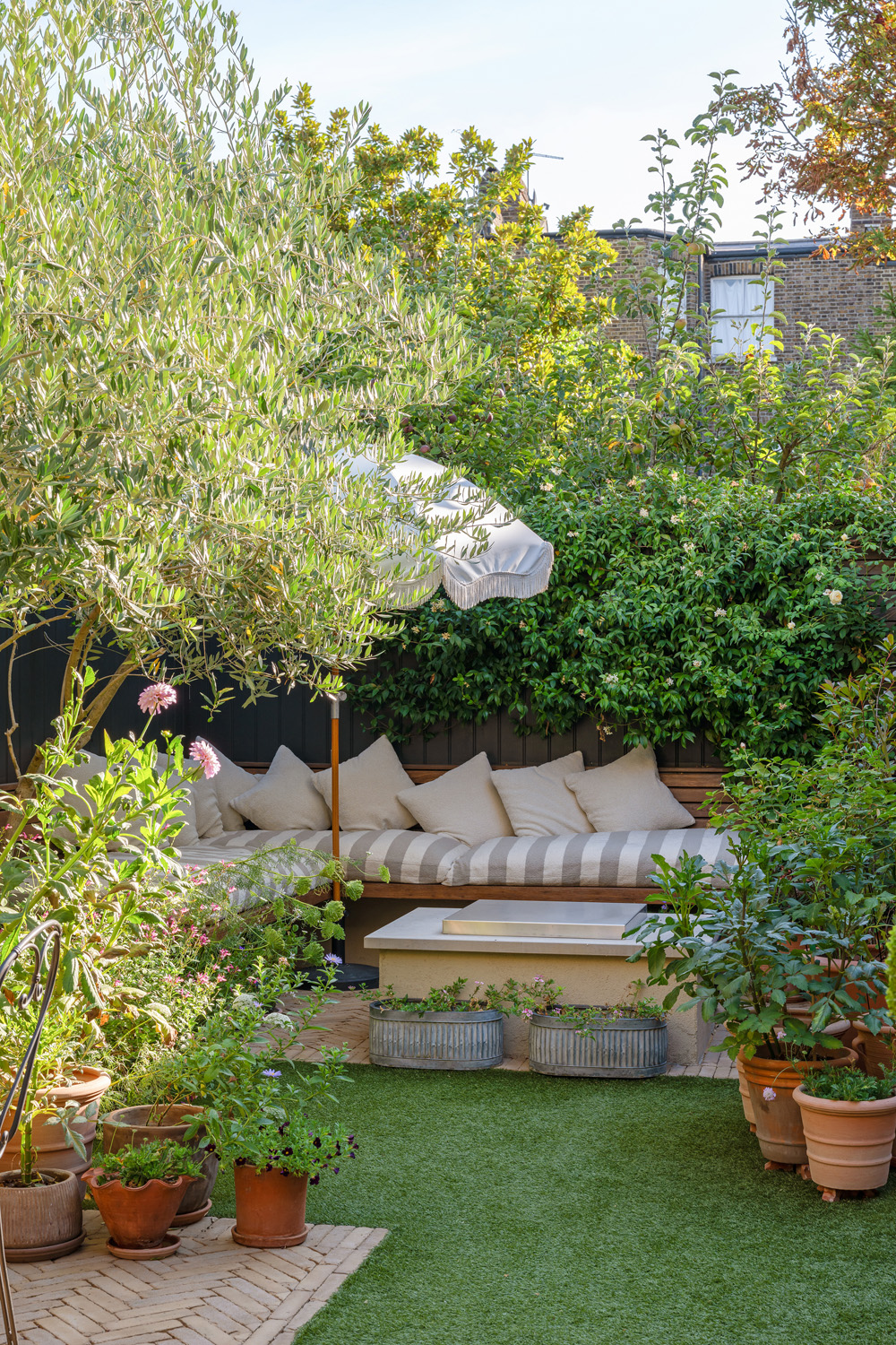 Domus-Nova-Queens-Park-House-For-Sale-Carlisle-Road (46)
