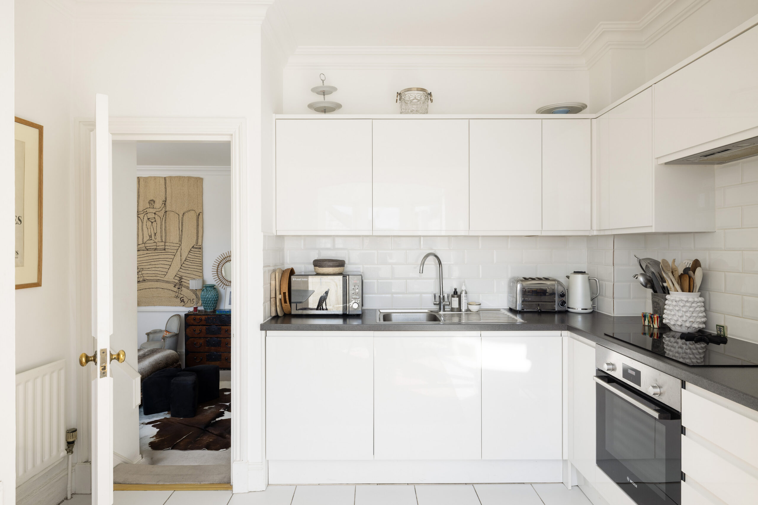 Domus-Nova-South-Kensington-Apartment-For-Rent-Stanhope-Gardens-9_Lo